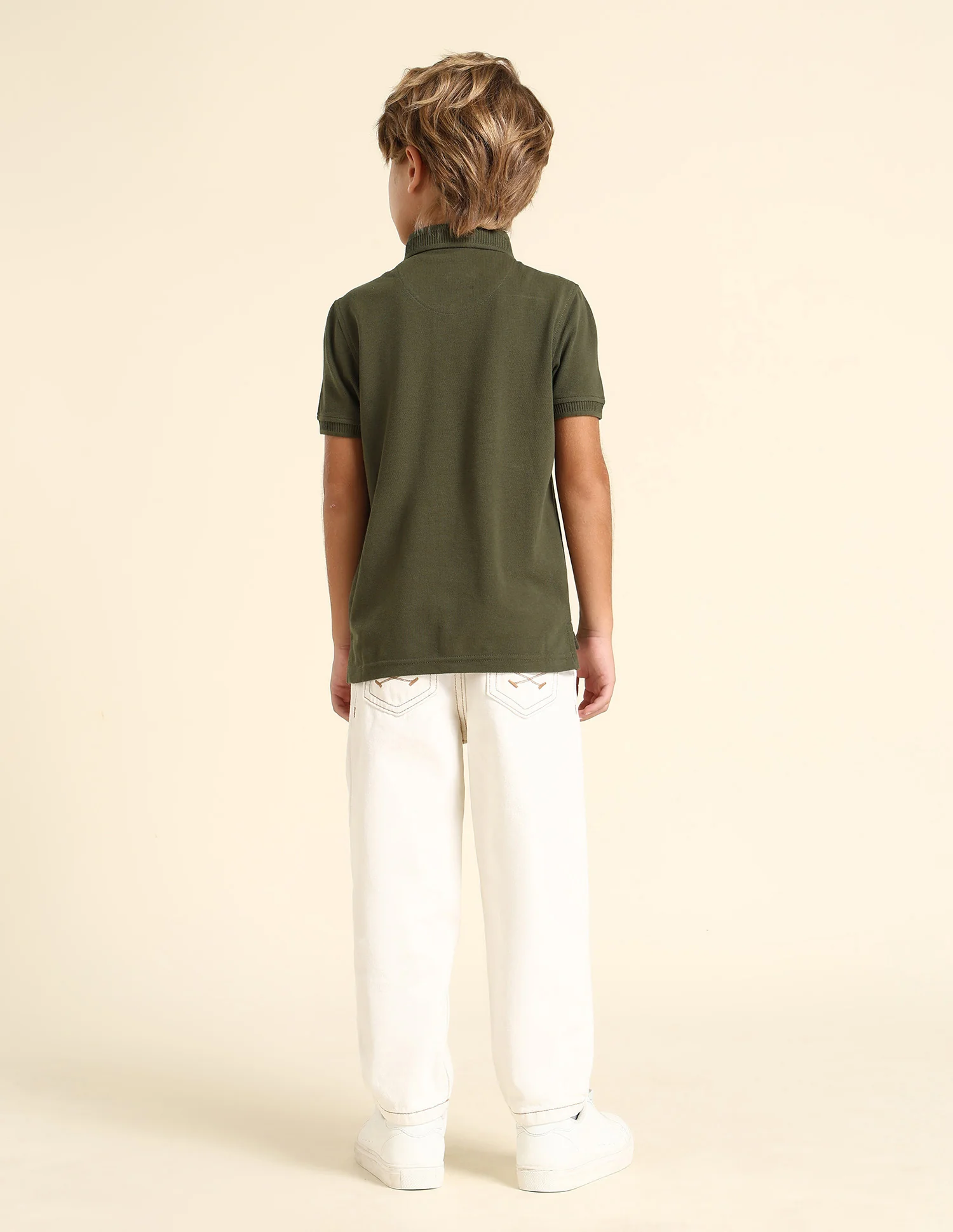 Boys Solid Regular Fit Polo Shirt - Image 4