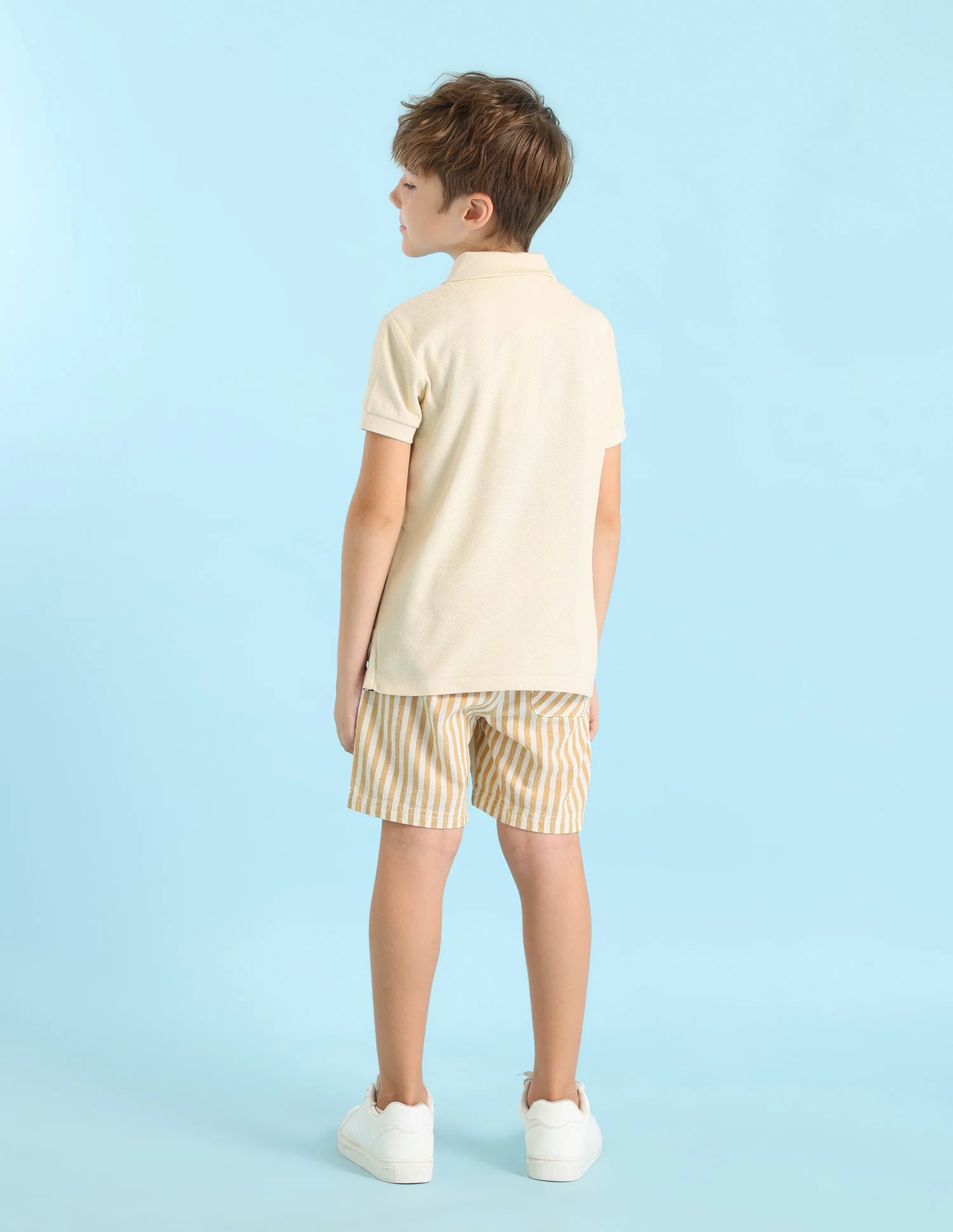 Boys Solid Regular Fit Polo Shirt - Image 3