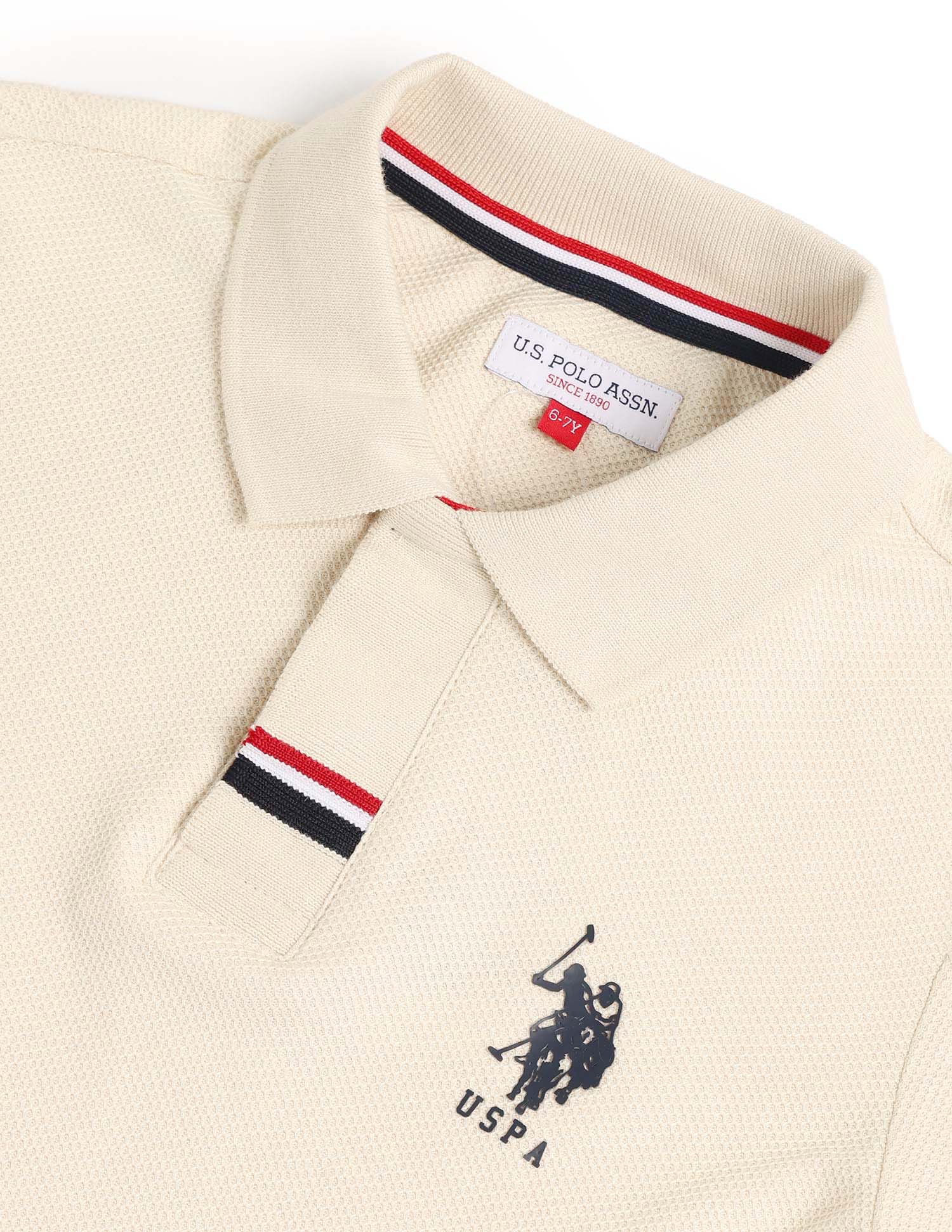 Boys Solid Regular Fit Polo Shirt - Image 8