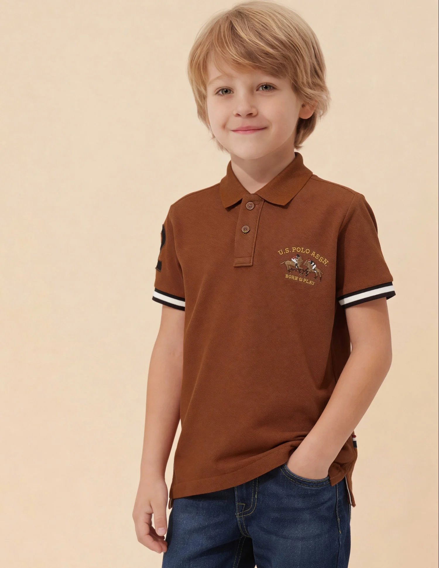 Boys Solid Regular Fit Polo Shirt - Image 4