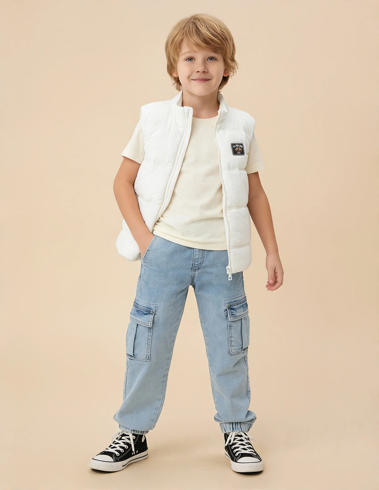 Boys Solid Regular Fit Puffer Jacket - Image 3