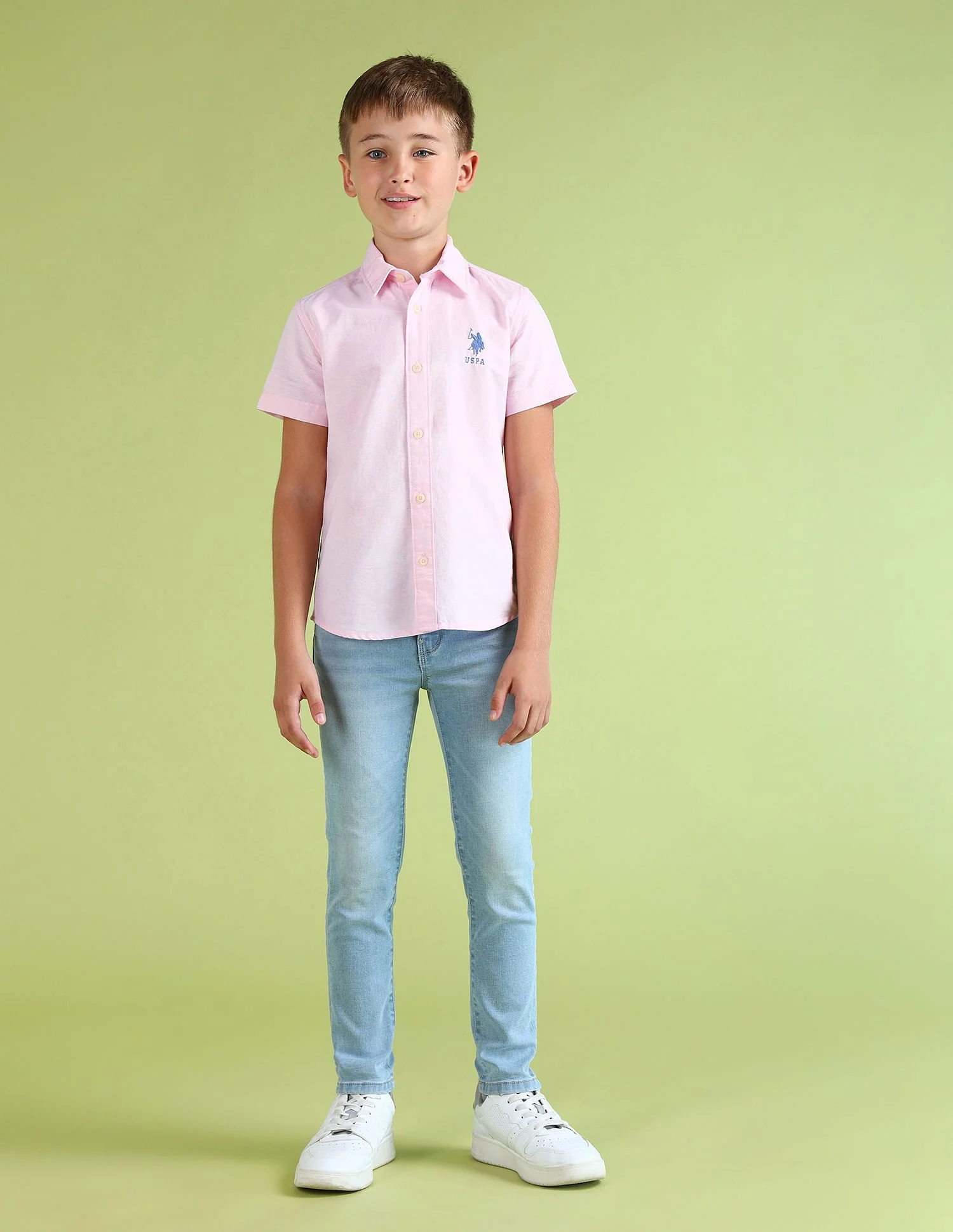 Boys Solid Regular Fit Shirt - Image 3
