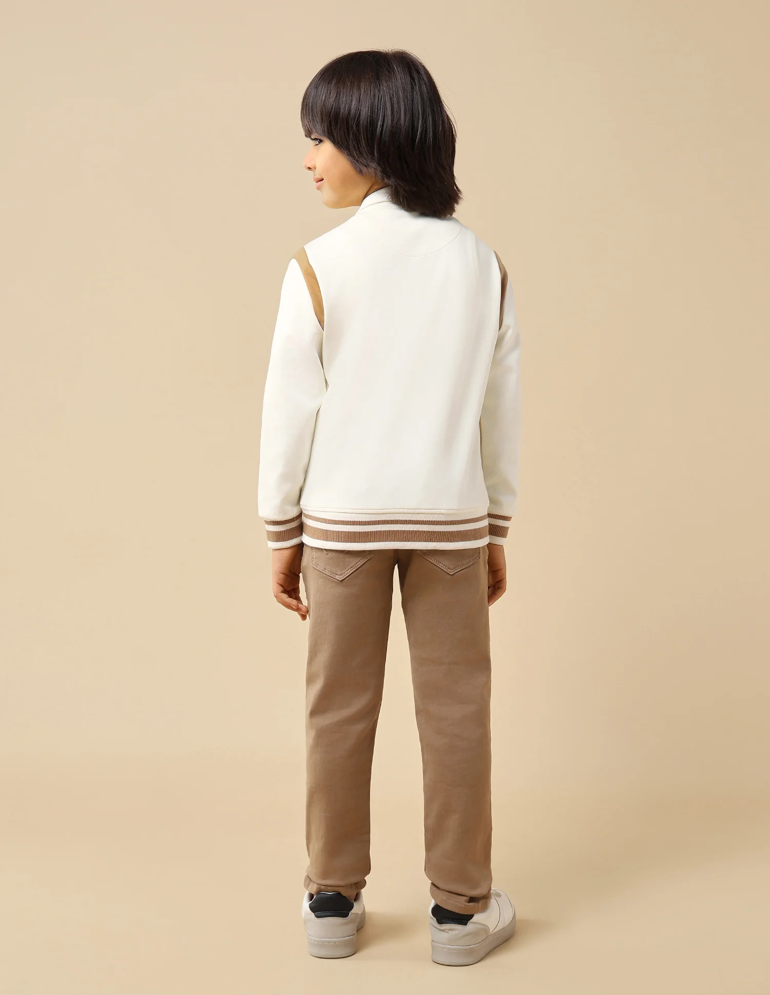 Boys Solid Regular Fit Sweatshirt - Image 5