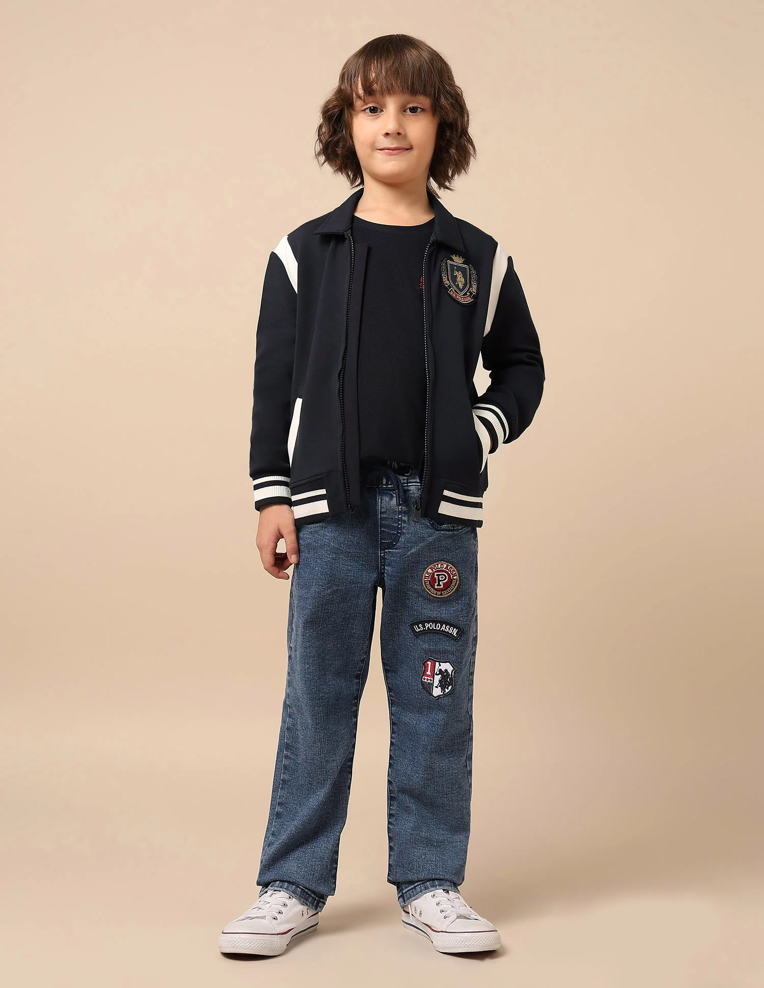 Boys Solid Regular Fit Sweatshirt - Image 3