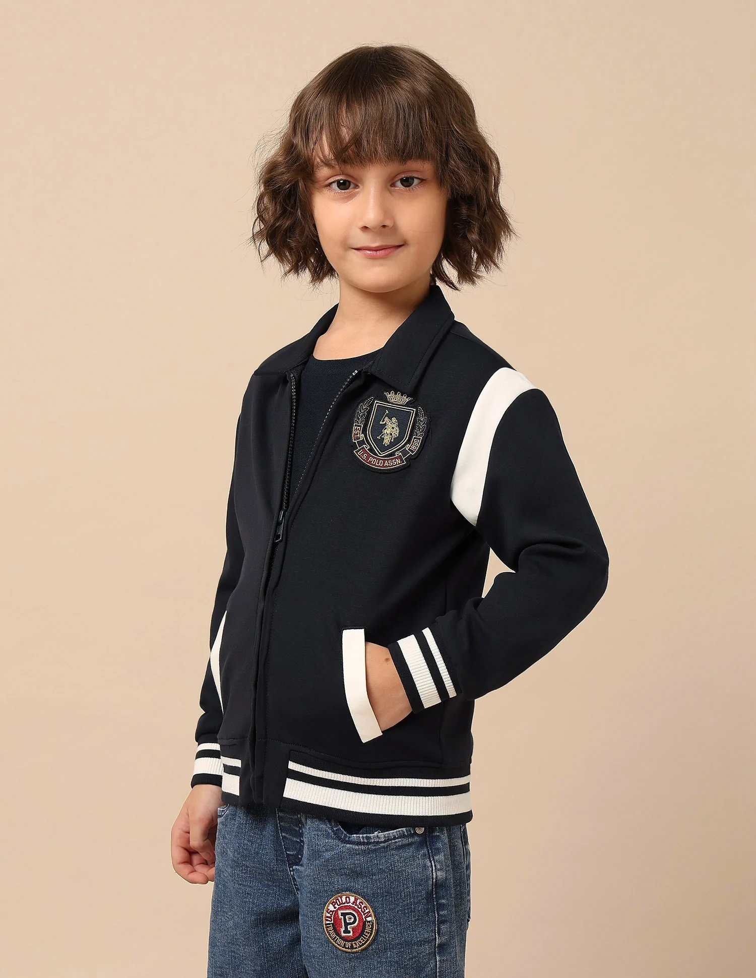 Boys Solid Regular Fit Sweatshirt - Image 4