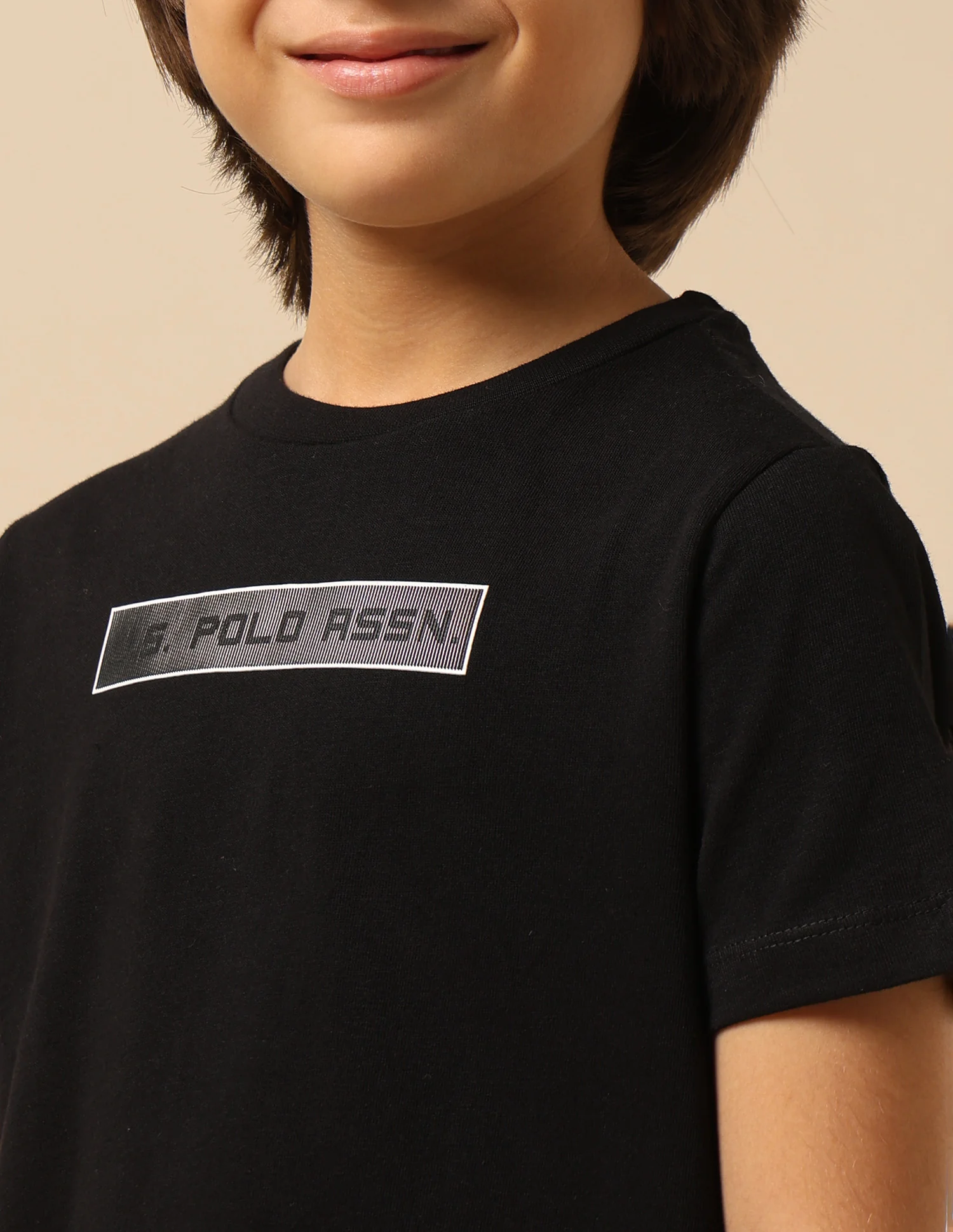 Boys Solid Regular Fit T-Shirt - Image 6