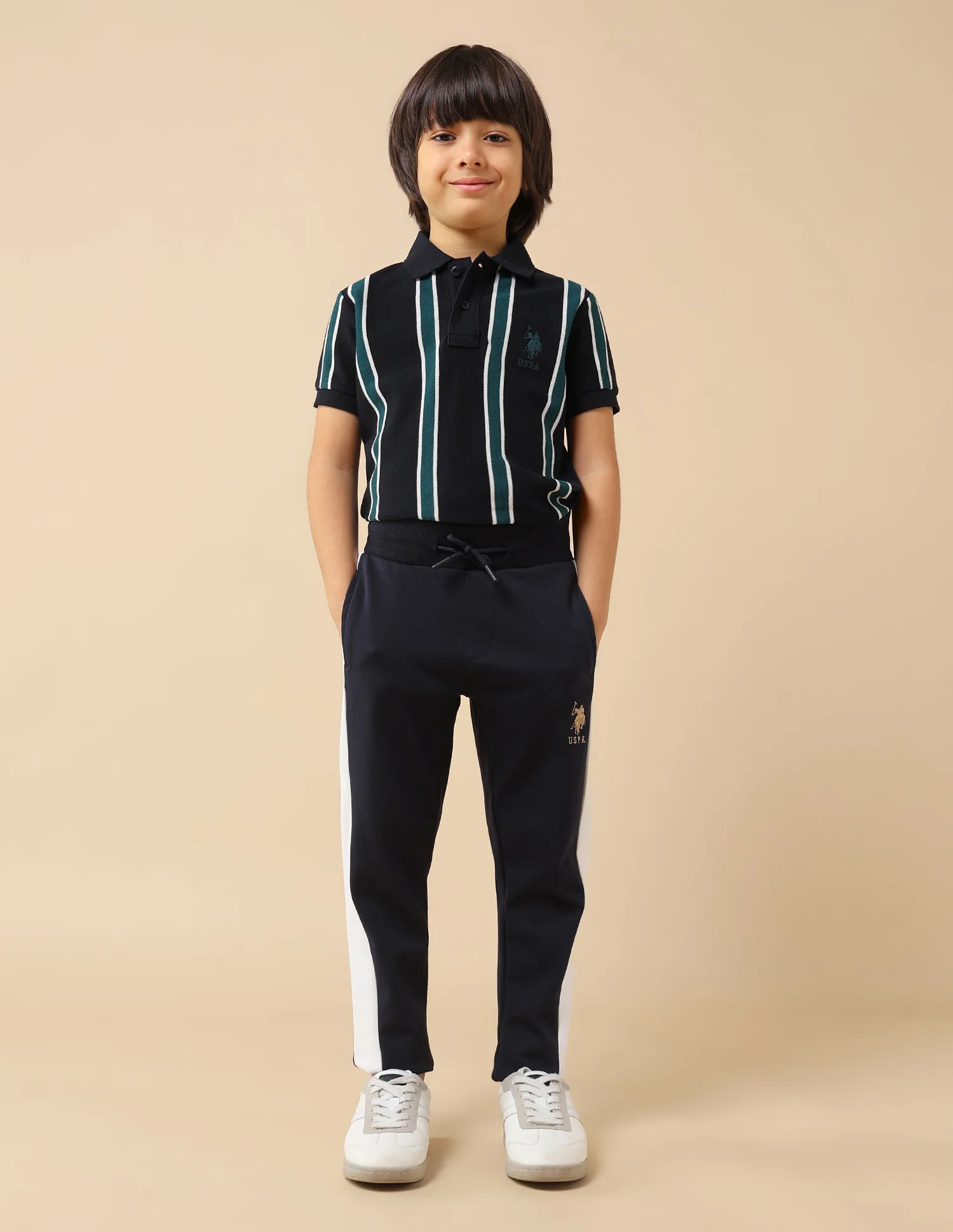 Boys Solid Regular Fit Trackpant - Image 3