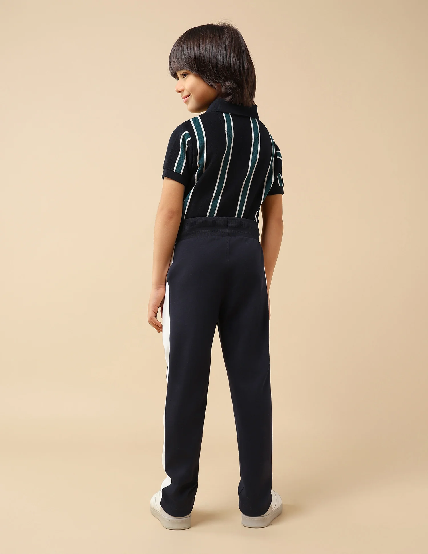 Boys Solid Regular Fit Trackpant - Image 5