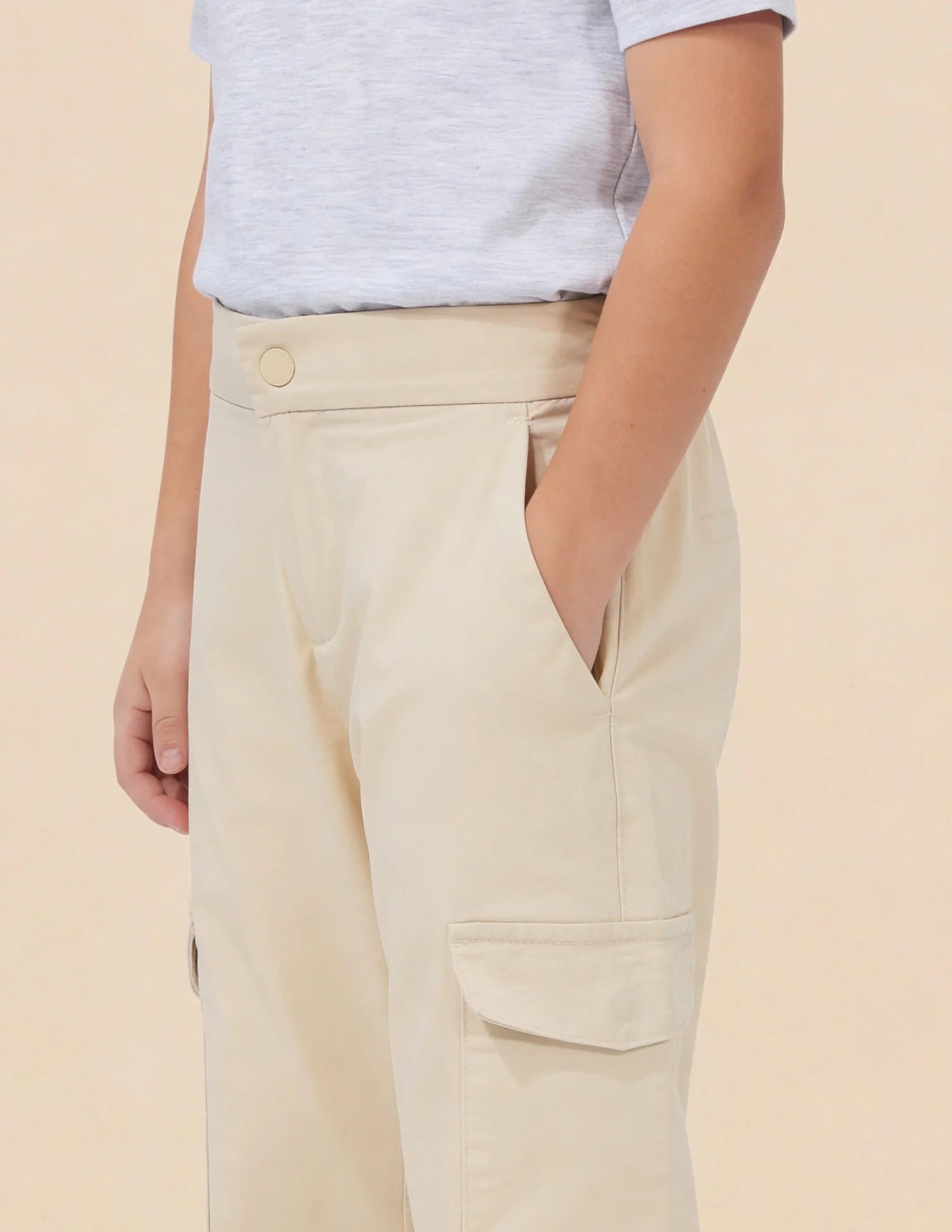 Boys Solid Relaxed Fit Cargos - Image 5