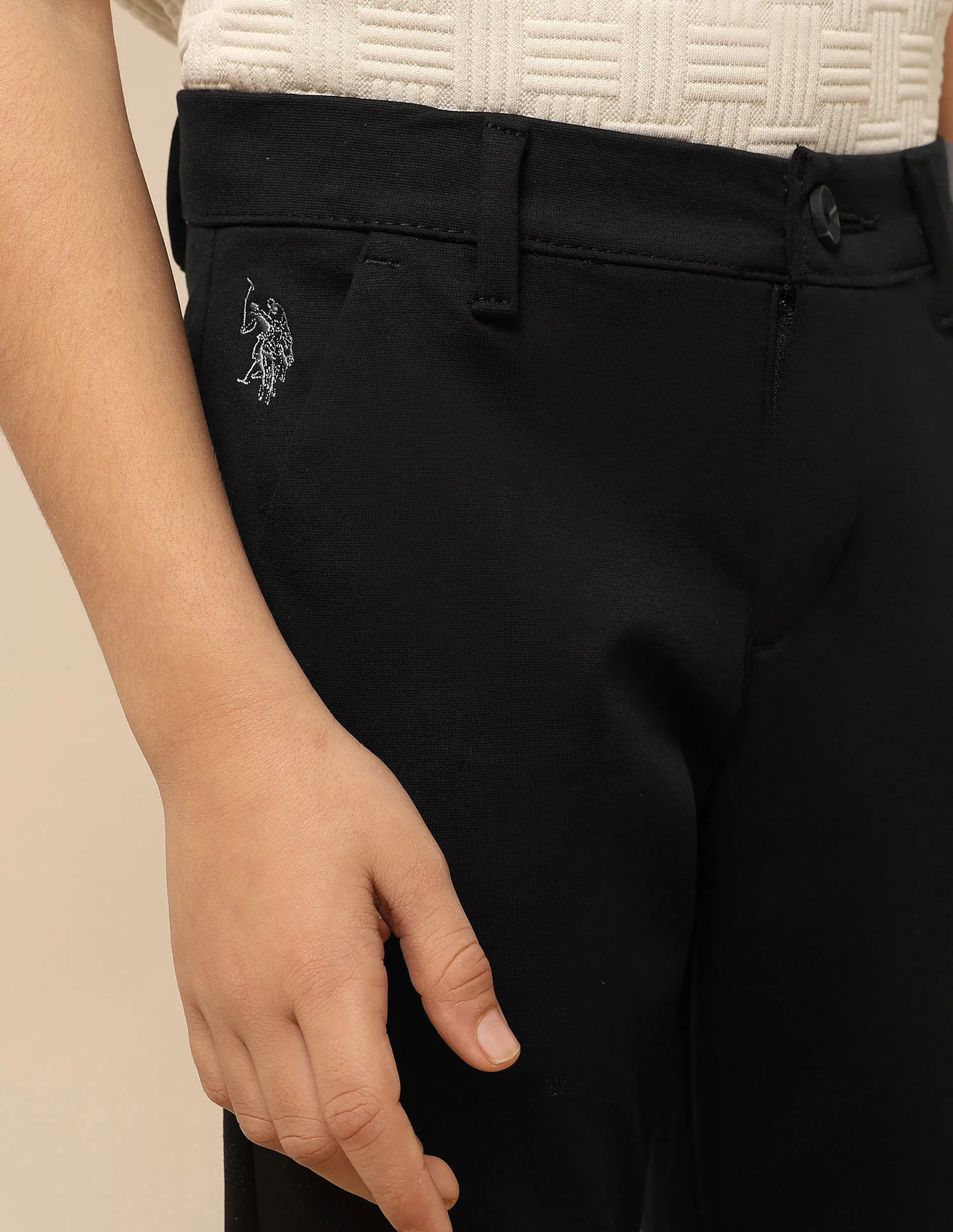 Boys Solid Slim Fit Trousers - Image 6