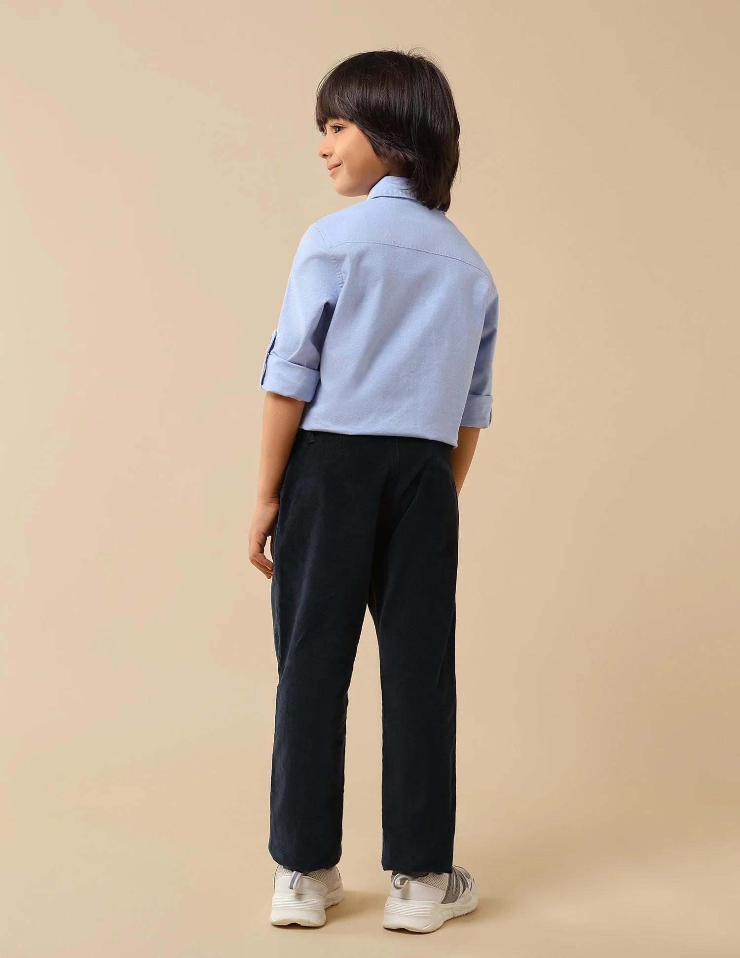 Boys Solid Slim Fit Trousers - Image 5