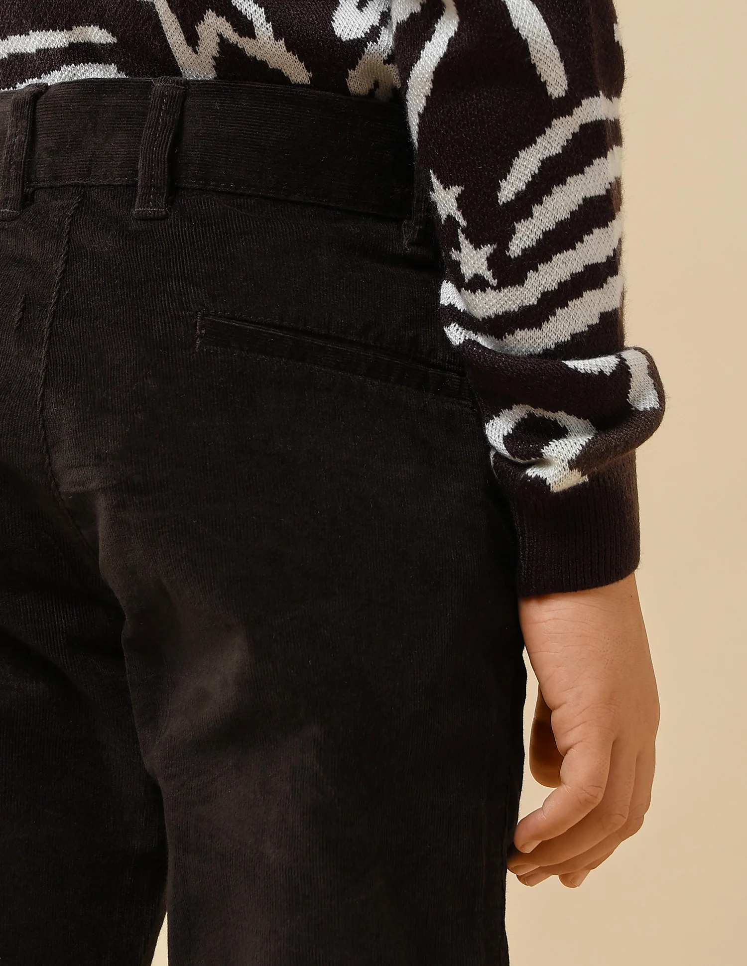 Boys Solid Slim Fit Trousers - Image 8