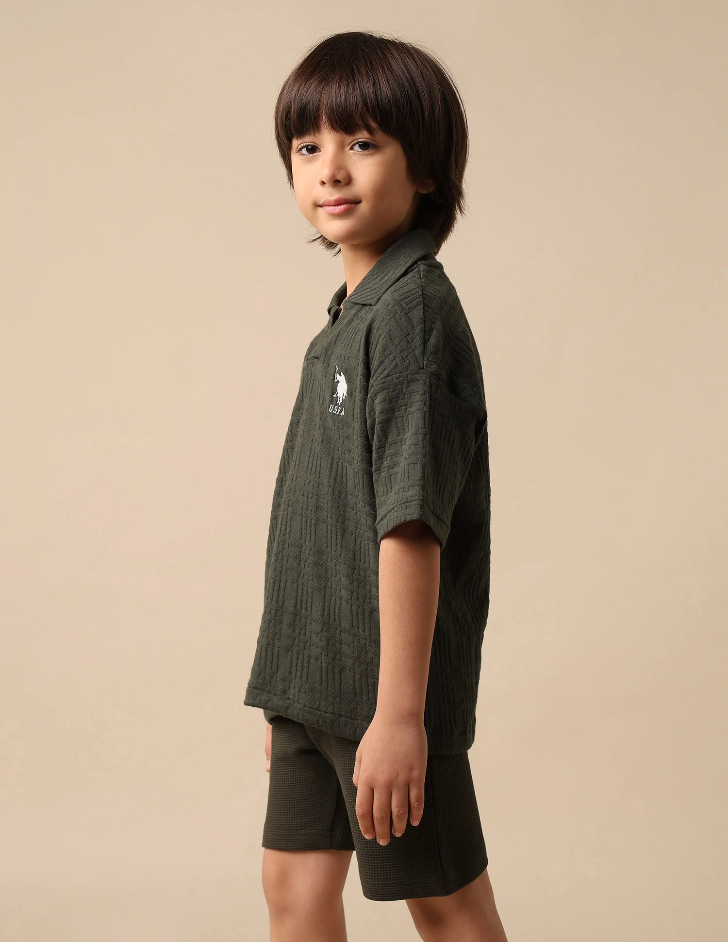 Boys Textured Boxy Fit Polo Shirt - Image 4