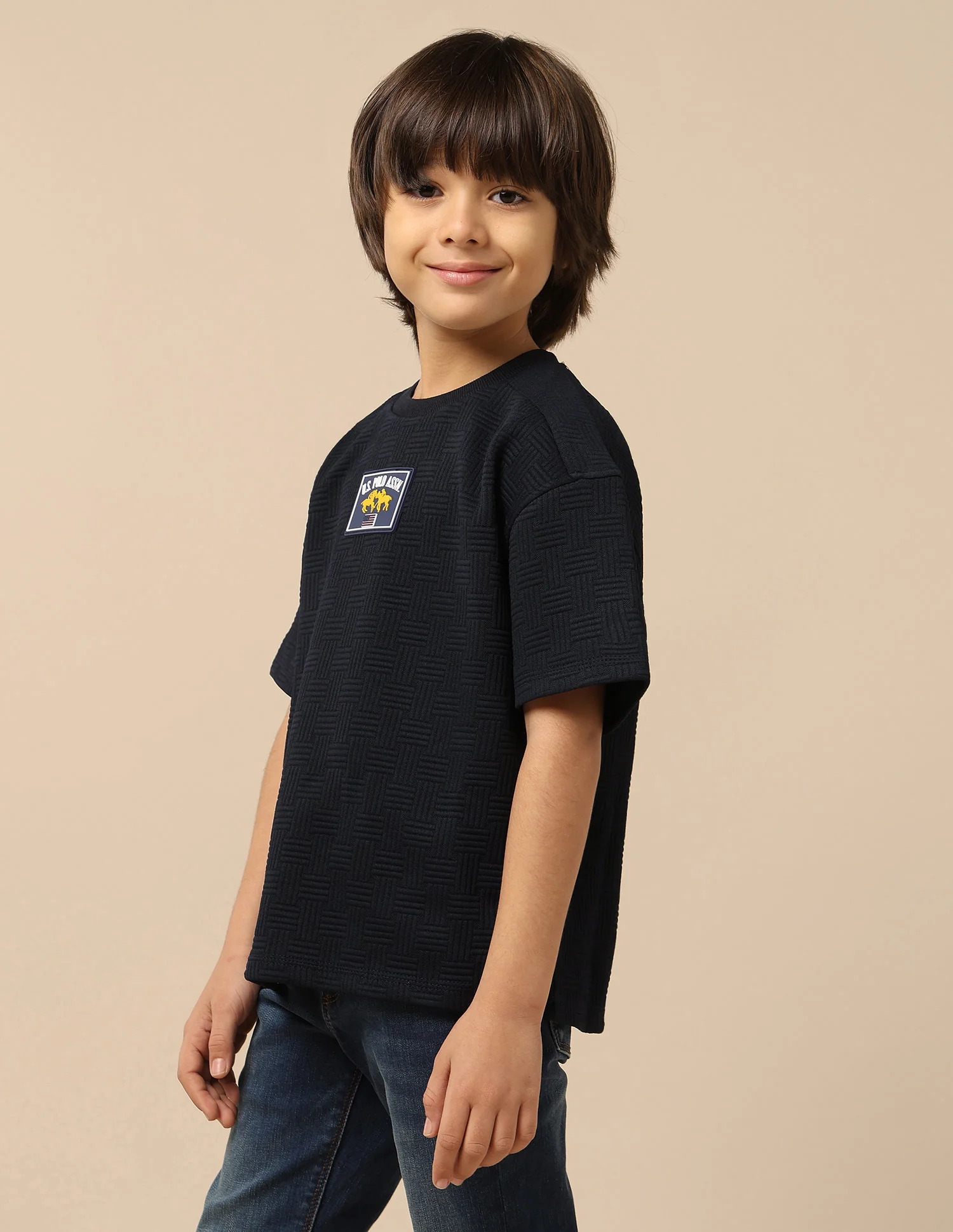 Boys Textured Boxy Fit T-Shirt - Image 4