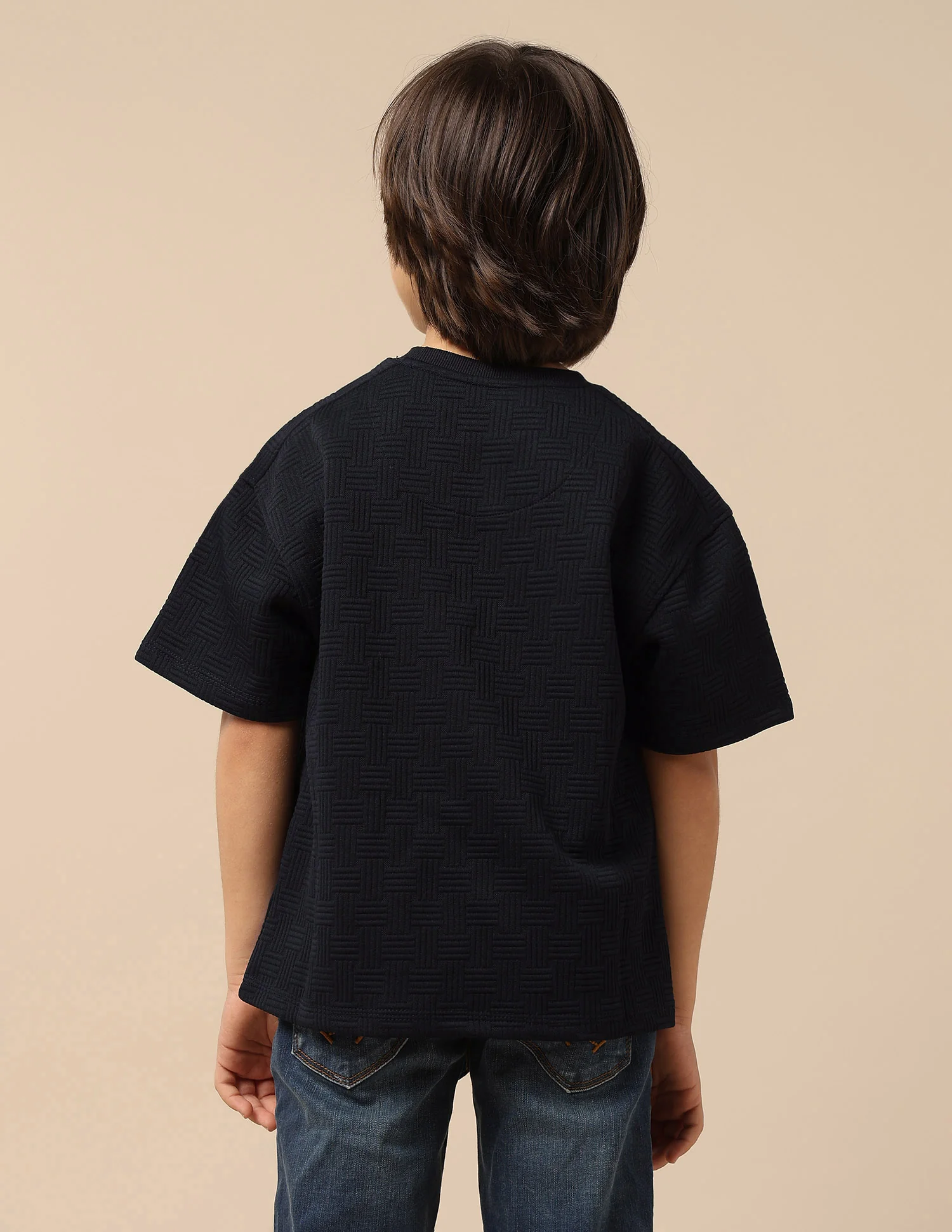 Boys Textured Boxy Fit T-Shirt - Image 5