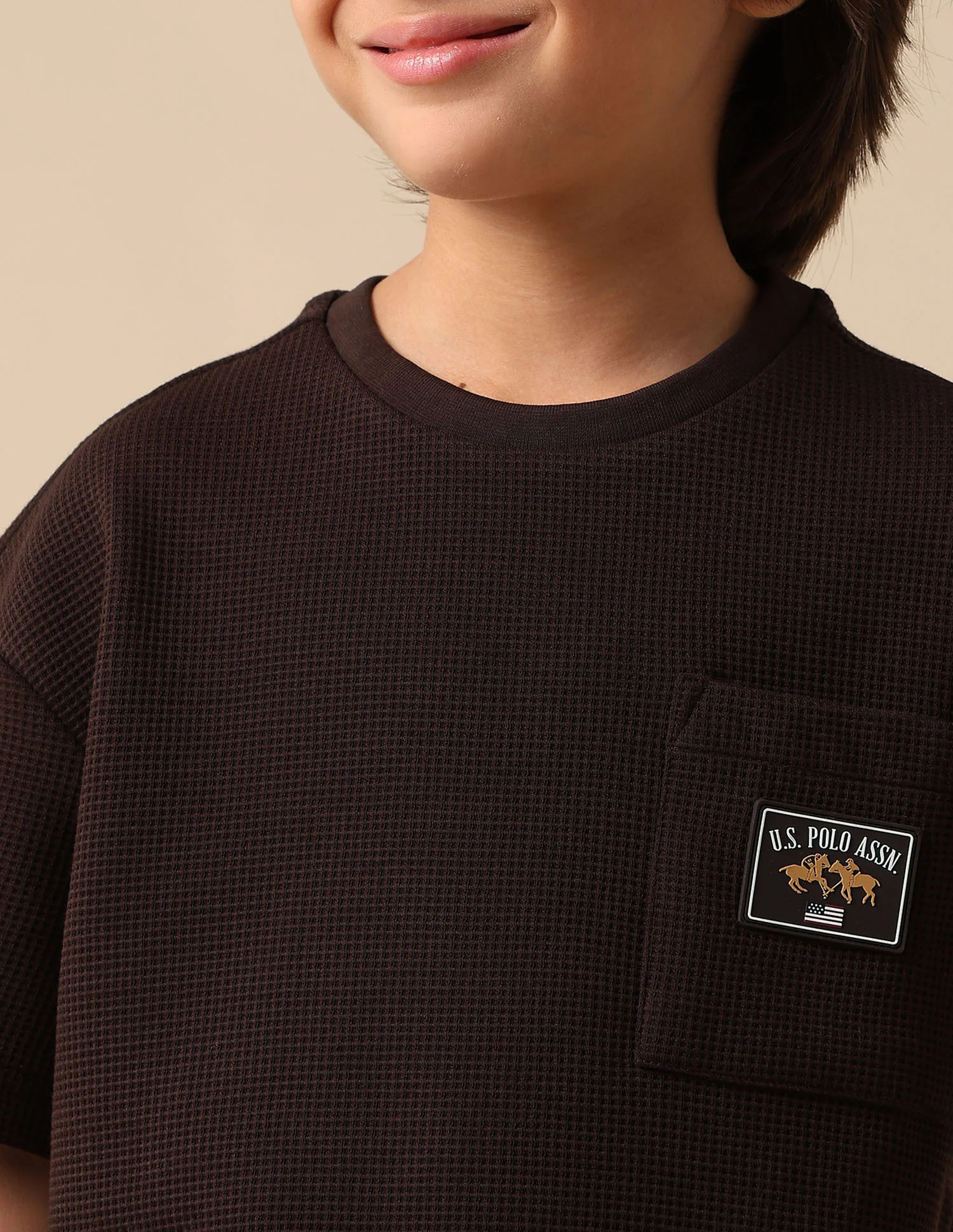 Boys Textured Boxy Fit T Shirt - Image 6