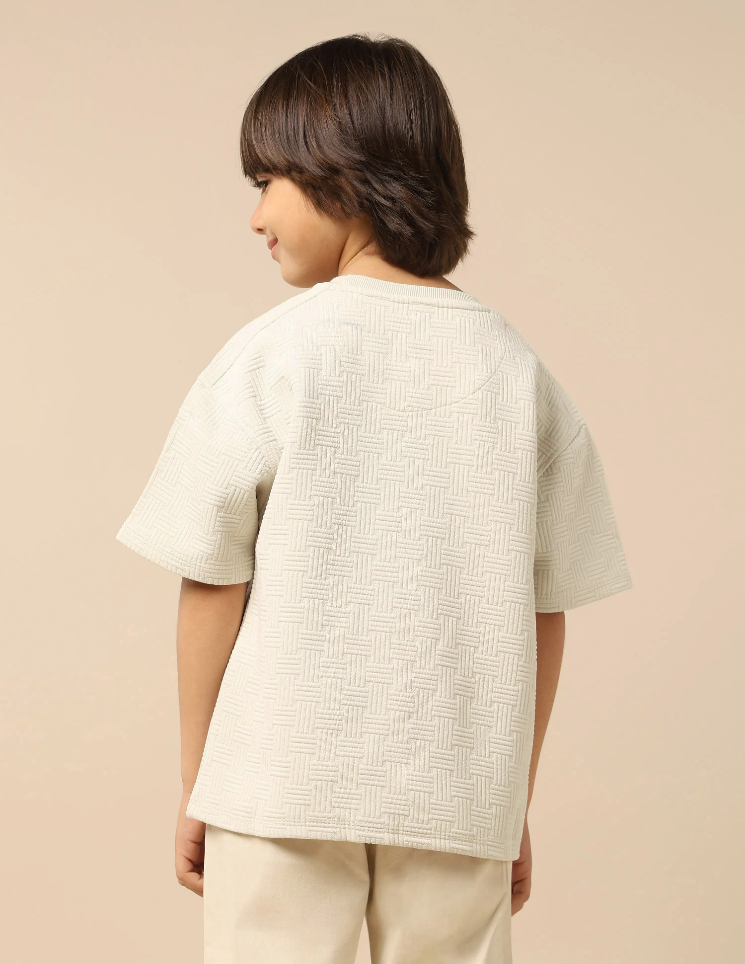 Boys Textured Boxy Fit T-Shirt - Image 5