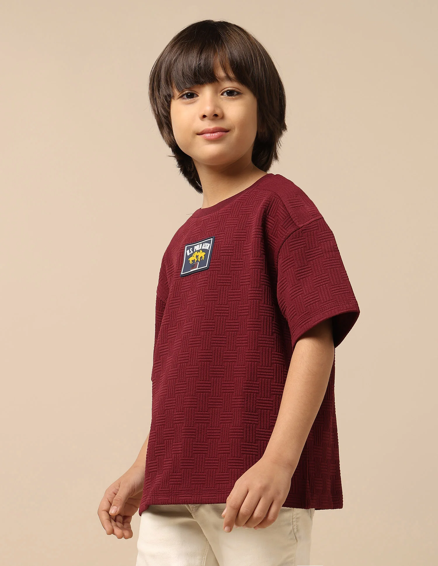 Boys Textured Boxy Fit T-Shirt - Image 4