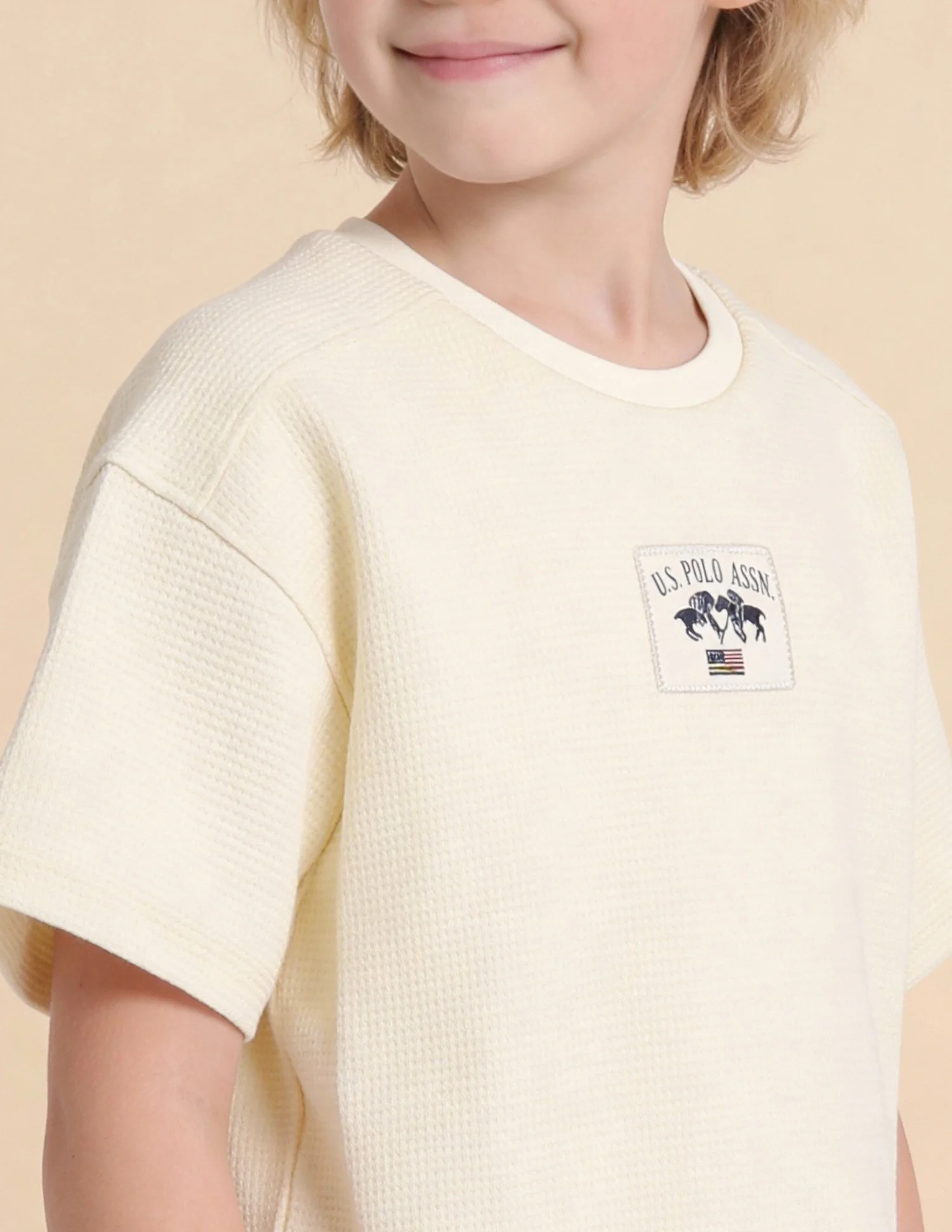 Boys Textured Oversized Fit T-Shirt - Image 6