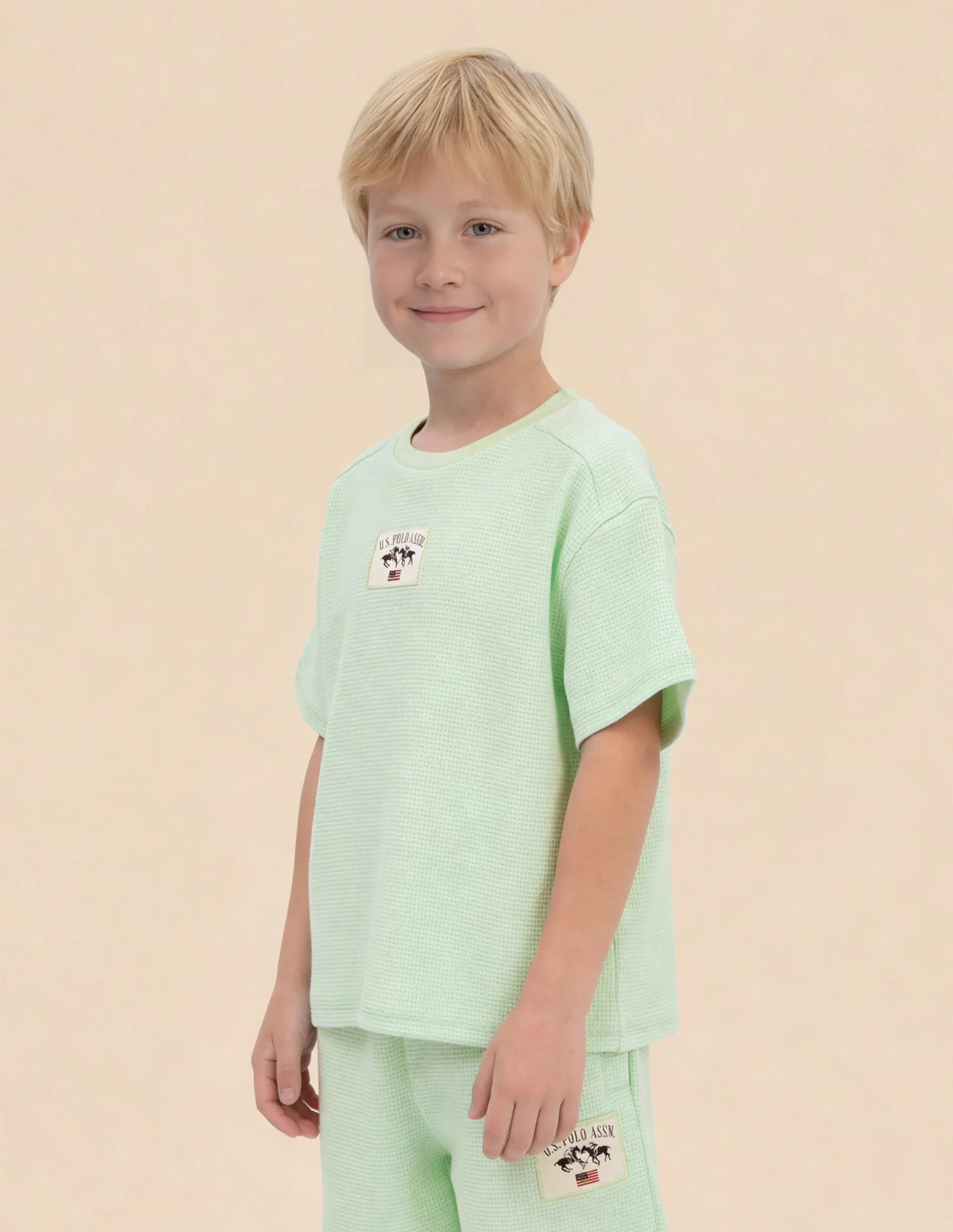 Boys Textured Oversized Fit T-Shirt - Image 4