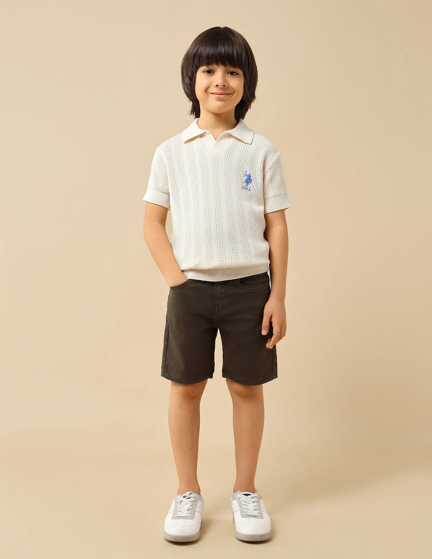 Boys Textured Regular Fit Polo Shirt - Image 3