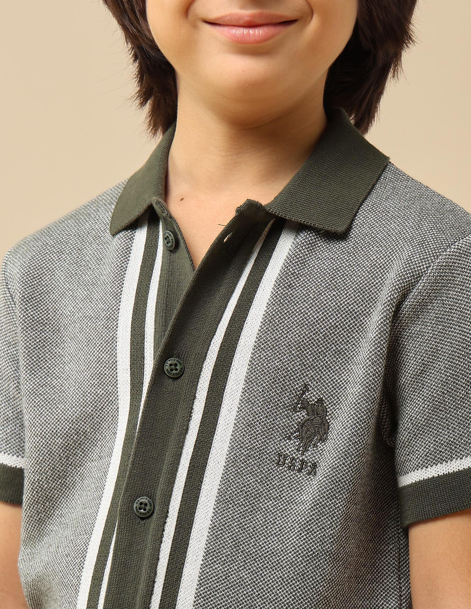 Boys Textured Regular Fit Polo Shirt - Image 6