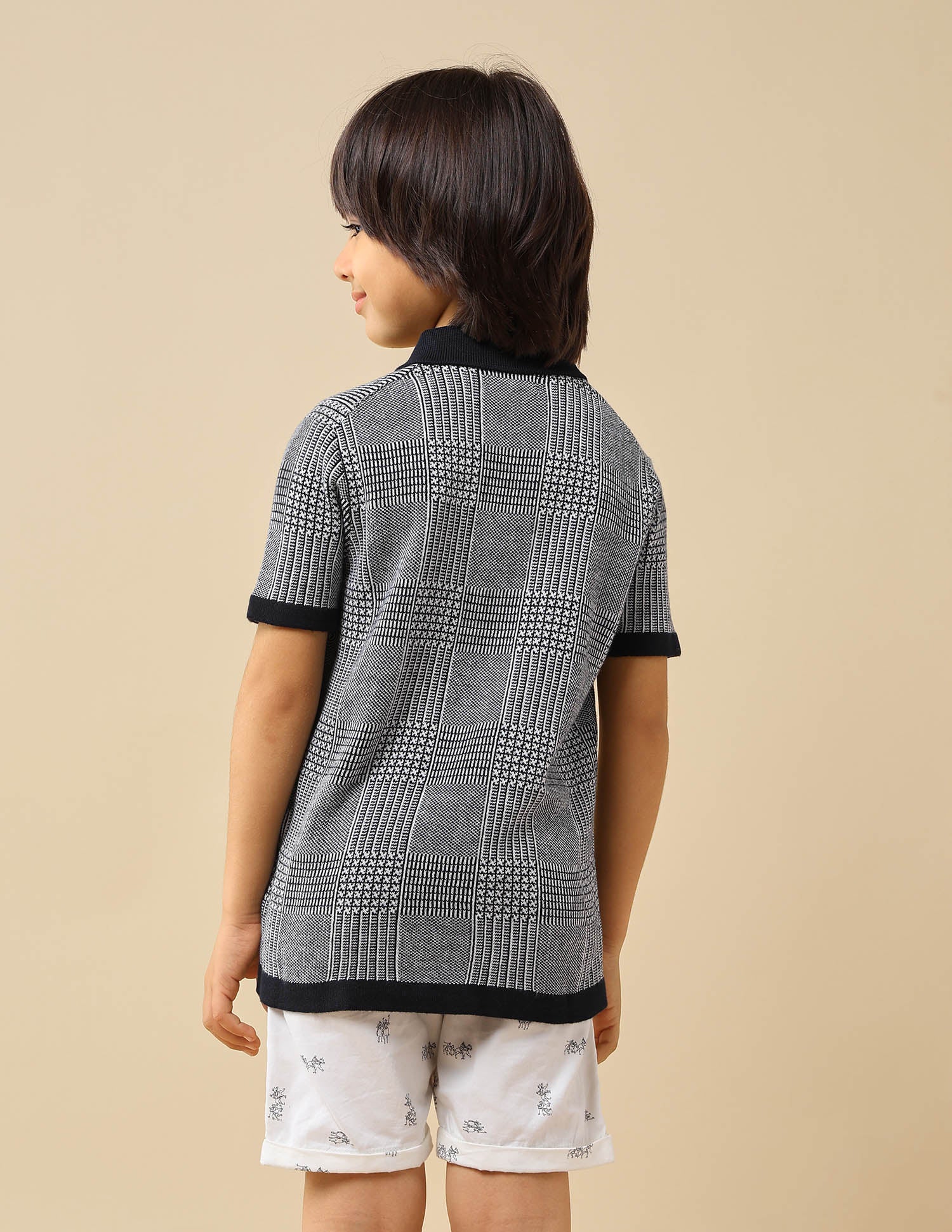 Boys Textured Regular Fit Polo Shirt - Image 5