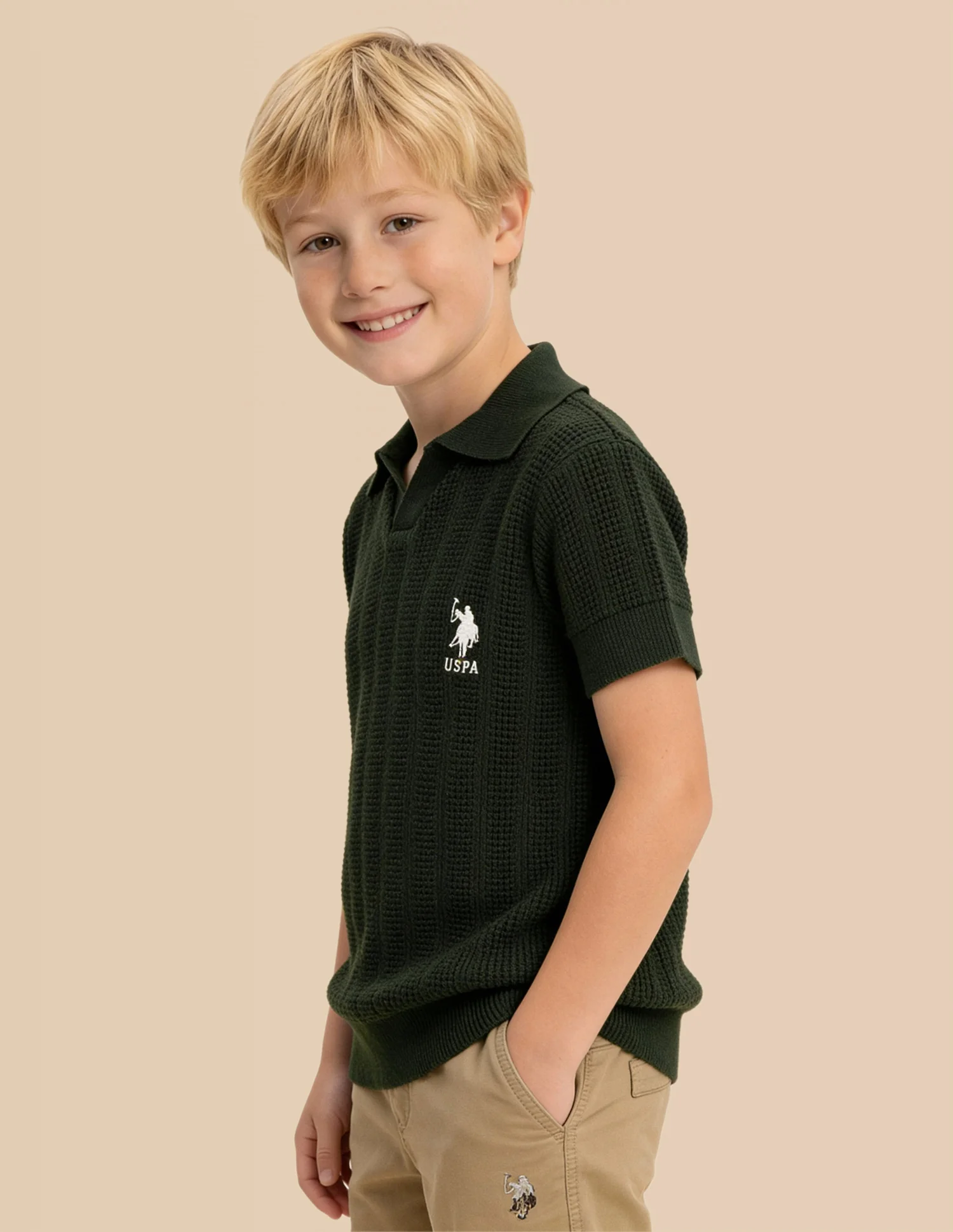 Boys Textured Regular Fit Polo Shirt - Image 4