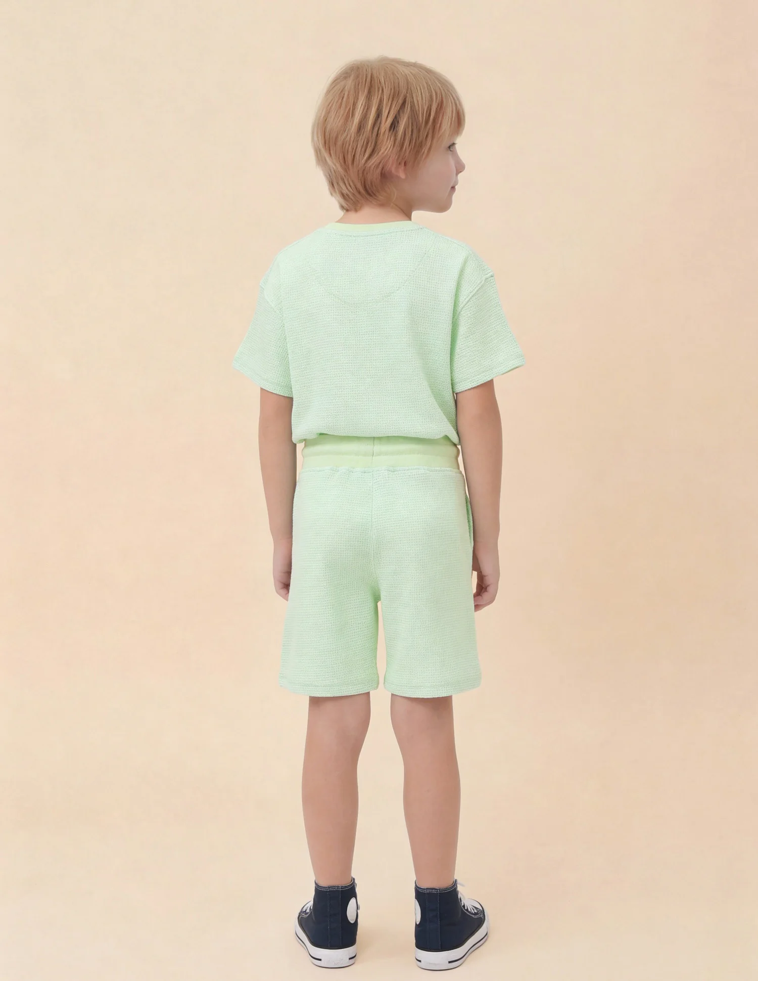 Boys Textured Regular Fit Shorts - Image 4