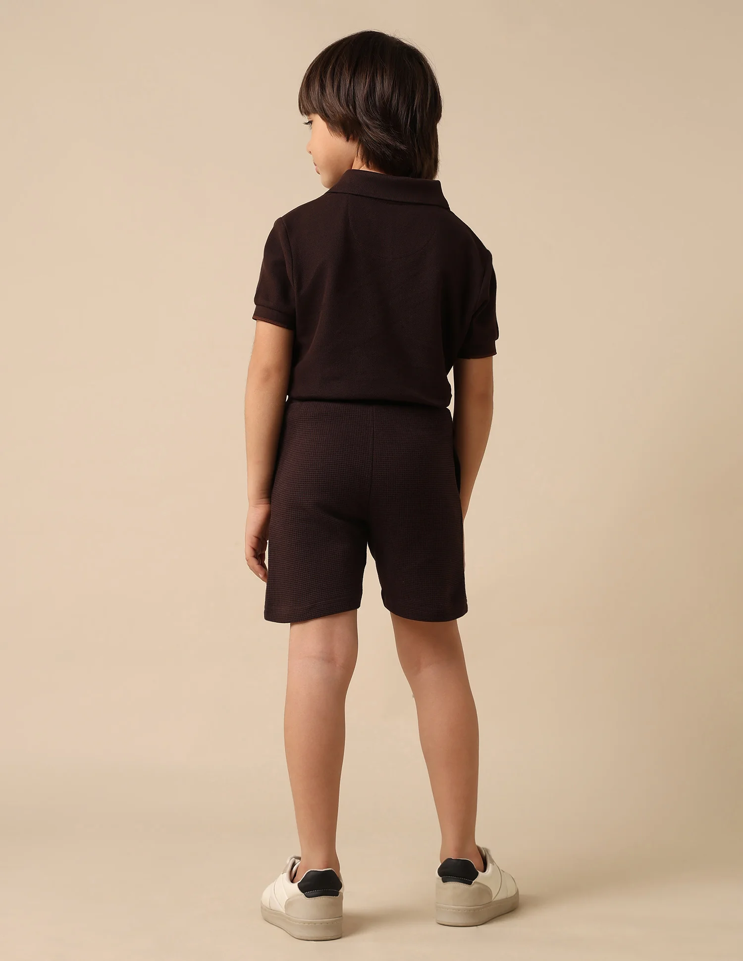 Boys Textured Regular Fit Shorts - Image 5