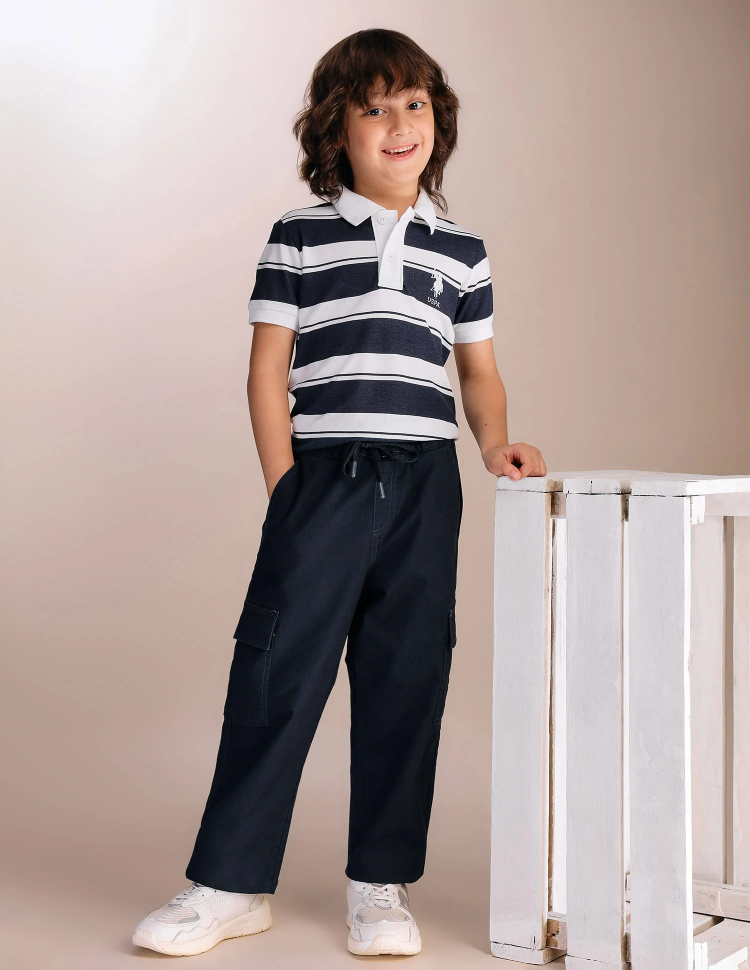 Boys Textured Relaxed Fit Cargos