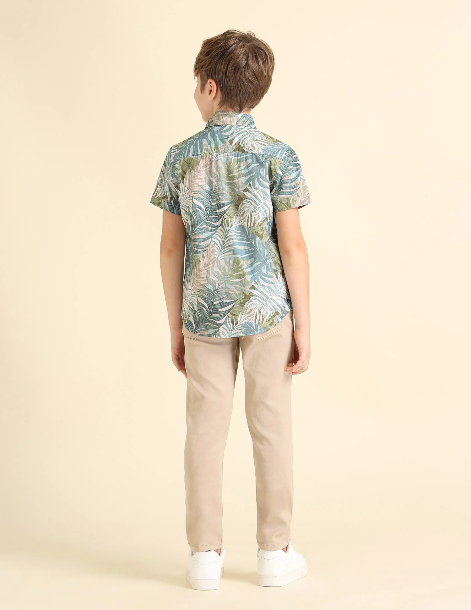 Boys Tropical Printed Regular Fit Shirt - Image 4