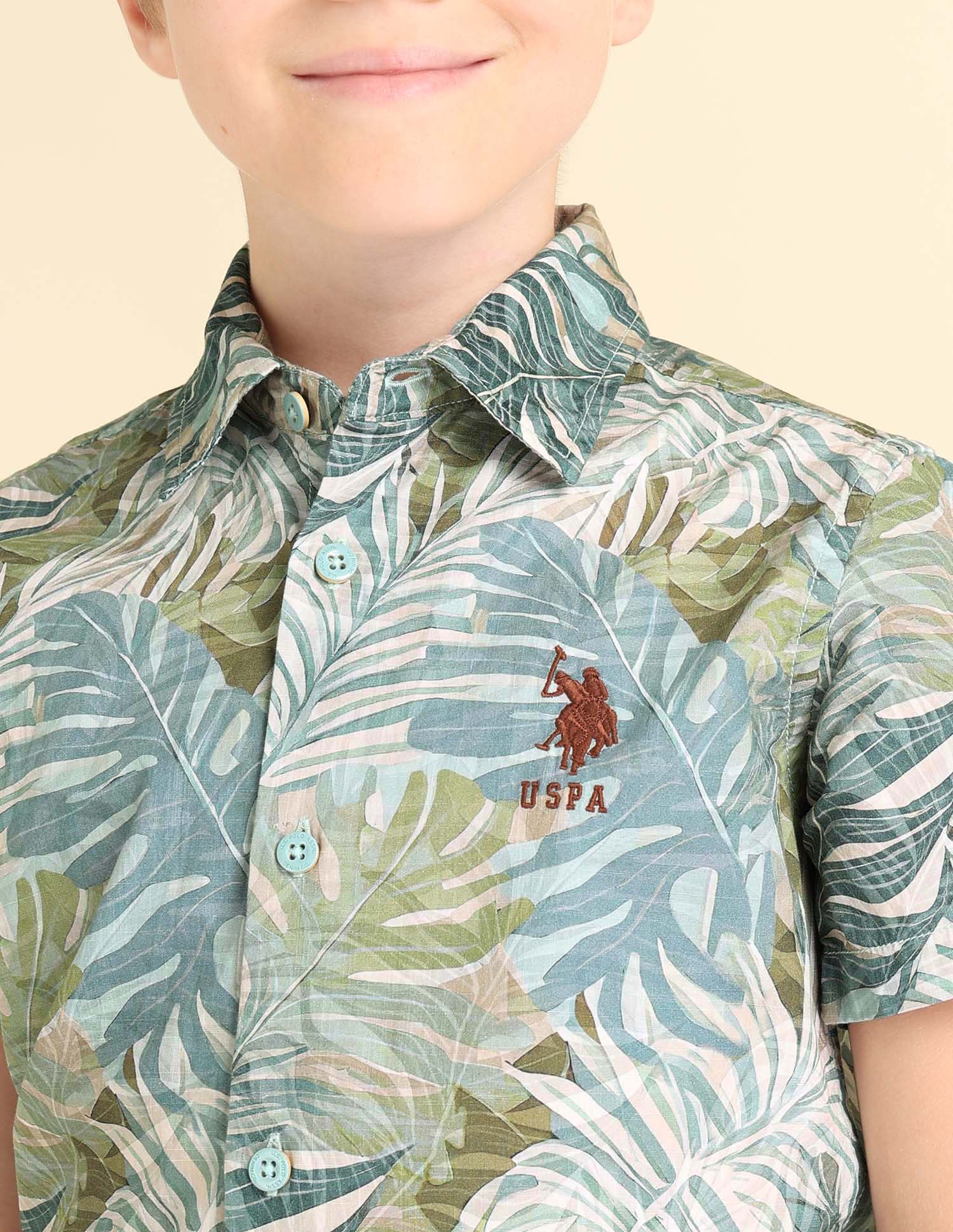 Boys Tropical Printed Regular Fit Shirt - Image 5