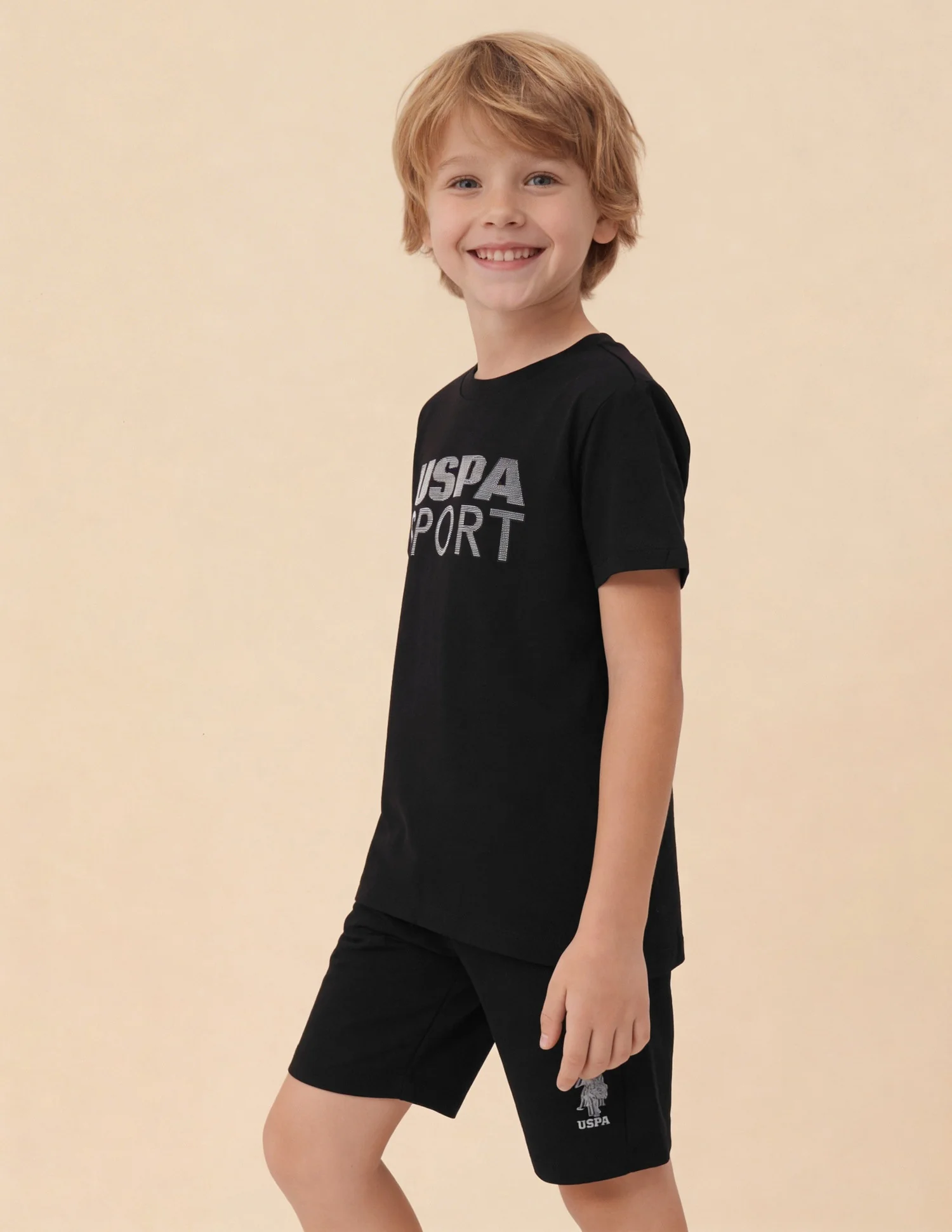 Brand Embellished Regular Fit T-Shirt - Image 4