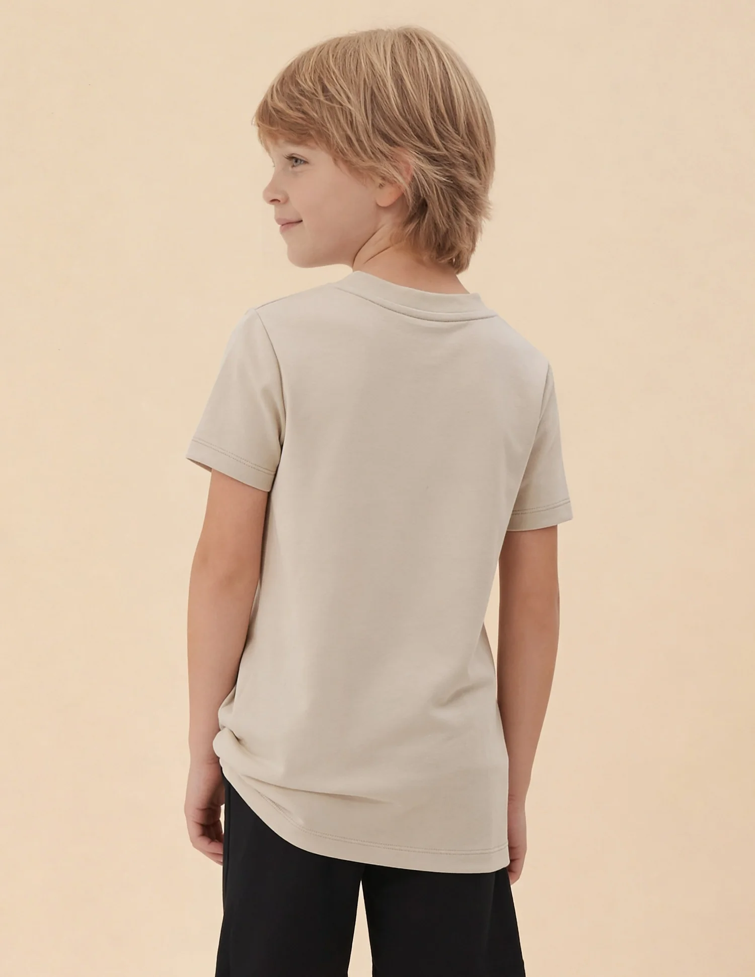 Brand Embossed Regular Fit Polo Shirt - Image 5