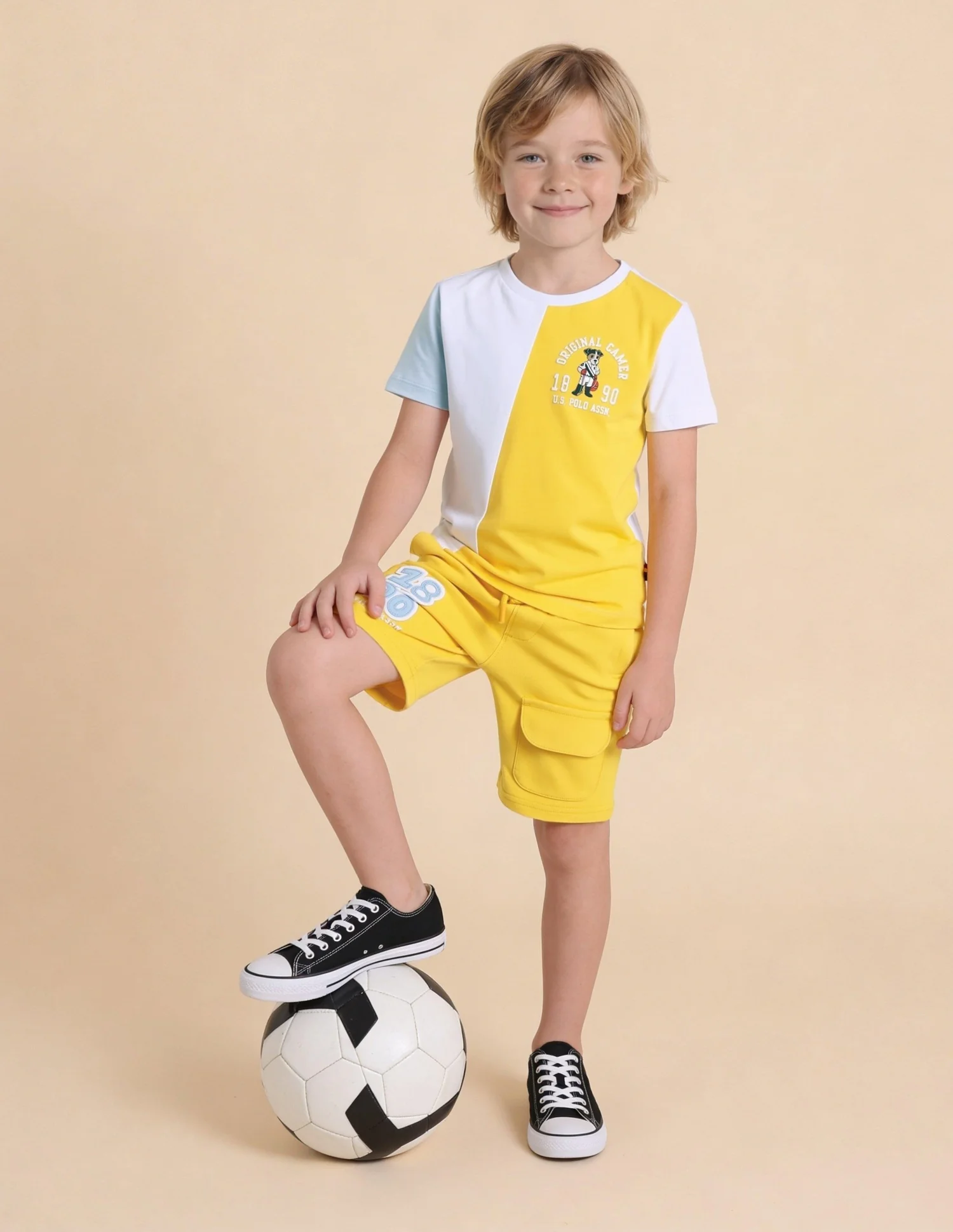 Colour Blocked Regular Fit T-Shirt