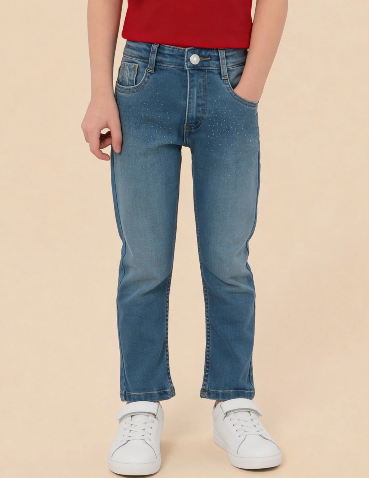 Embellished Mom Fit Jeans - Image 3