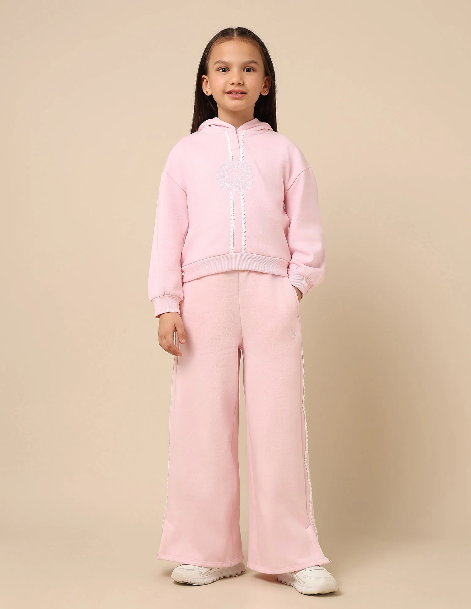 Girls Brand Embroidered Regular Fit Sweatshirt - Image 3
