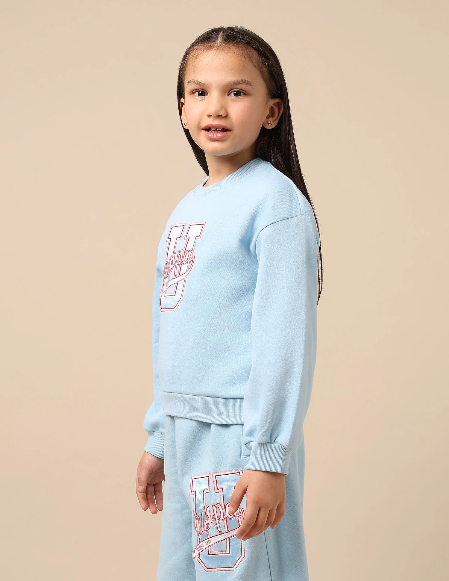 Girls Brand Embroidered Regular Fit Sweatshirt - Image 4