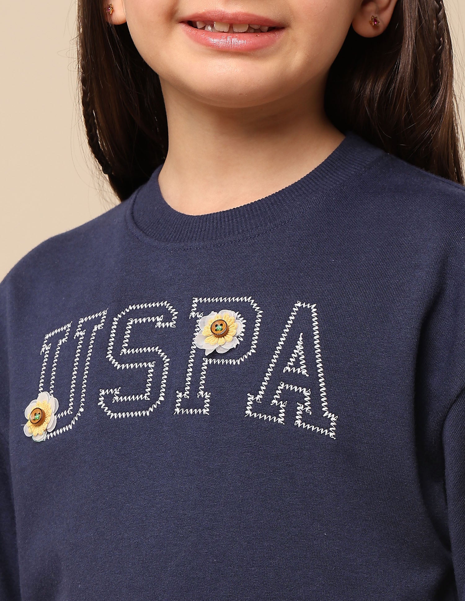 Girls Brand Embroidered Regular Fit Sweatshirt - Image 7