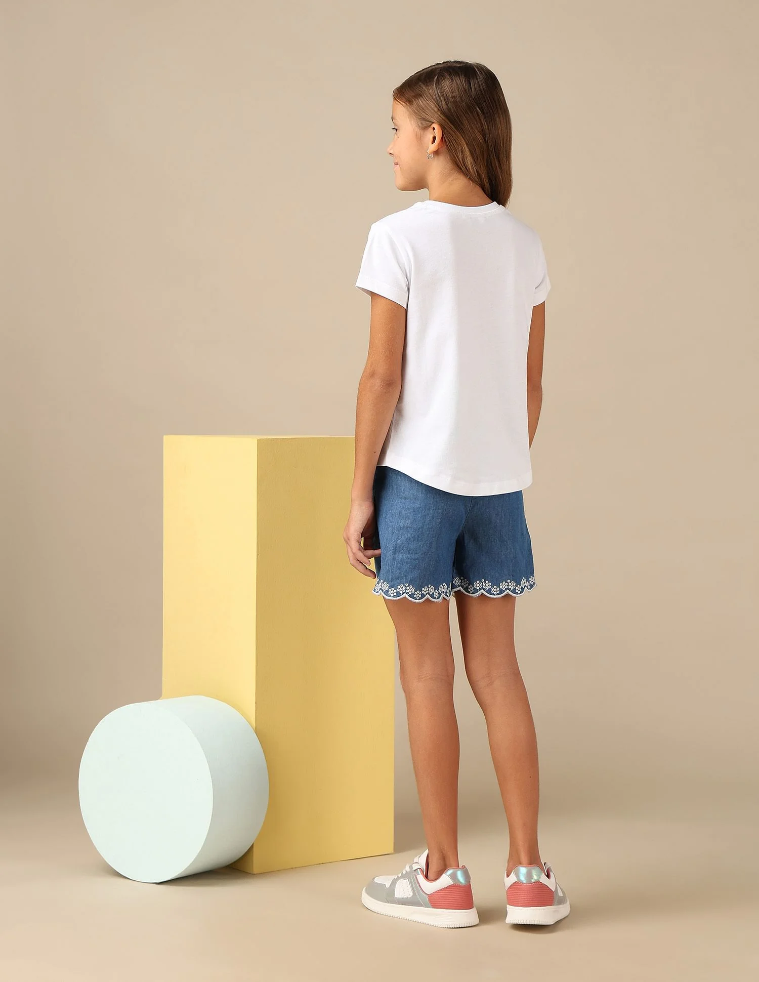 Girls Flip Sequins Relaxed Fit T-Shirt - Image 4