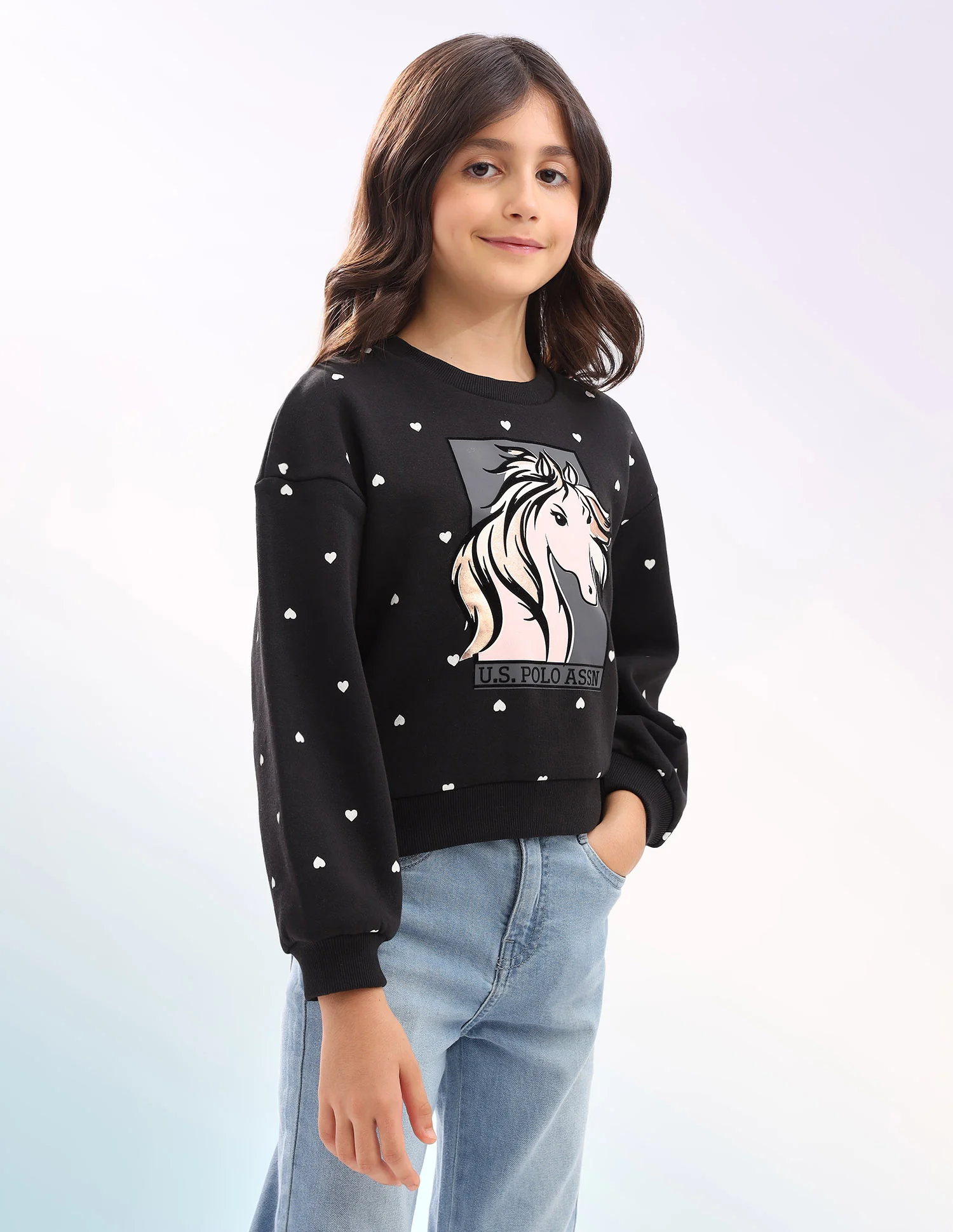Girls Graphic Printed Regular Fit Sweatshirt - Image 4