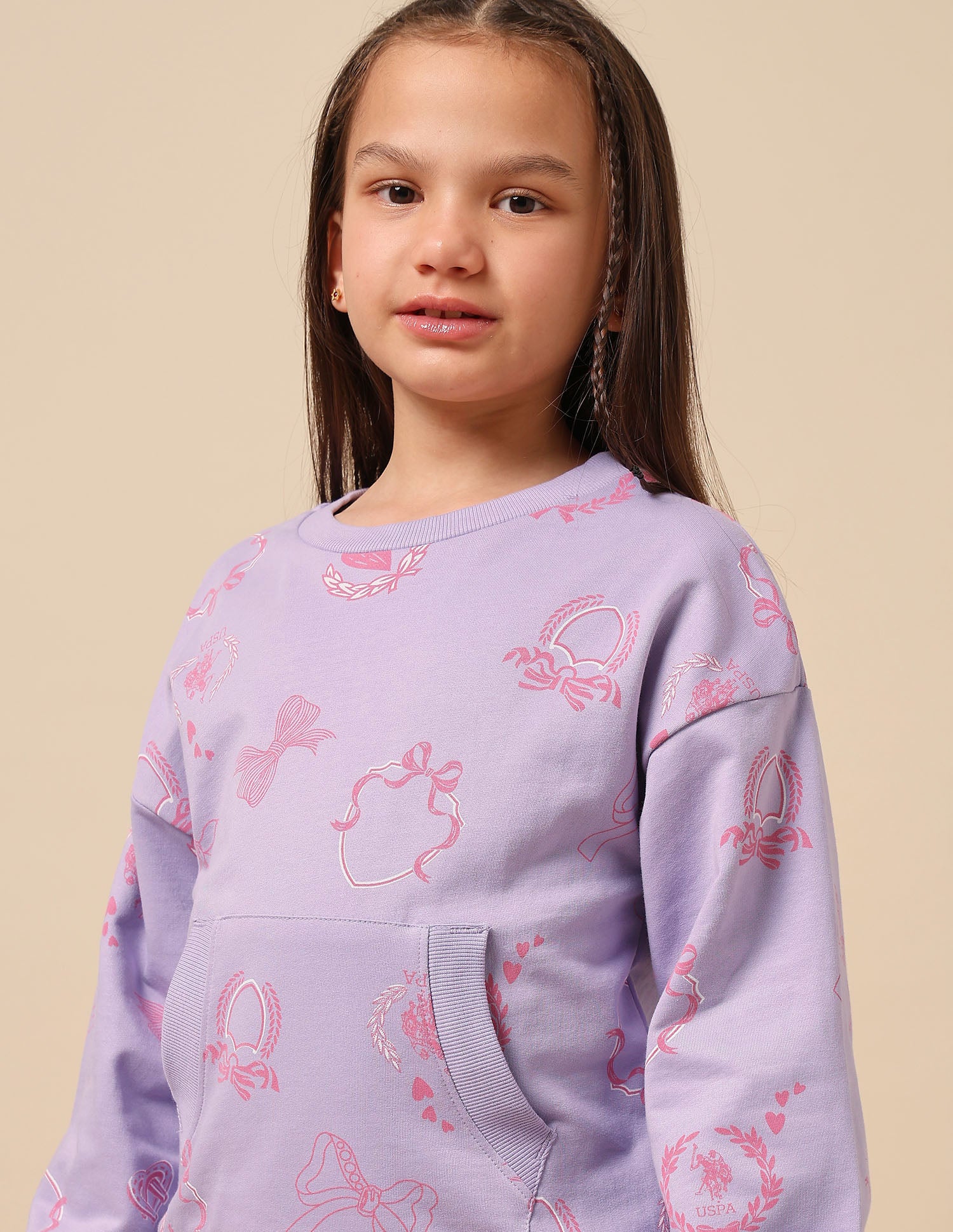 Girls Graphic Printed Regular Fit Sweatshirt - Image 7