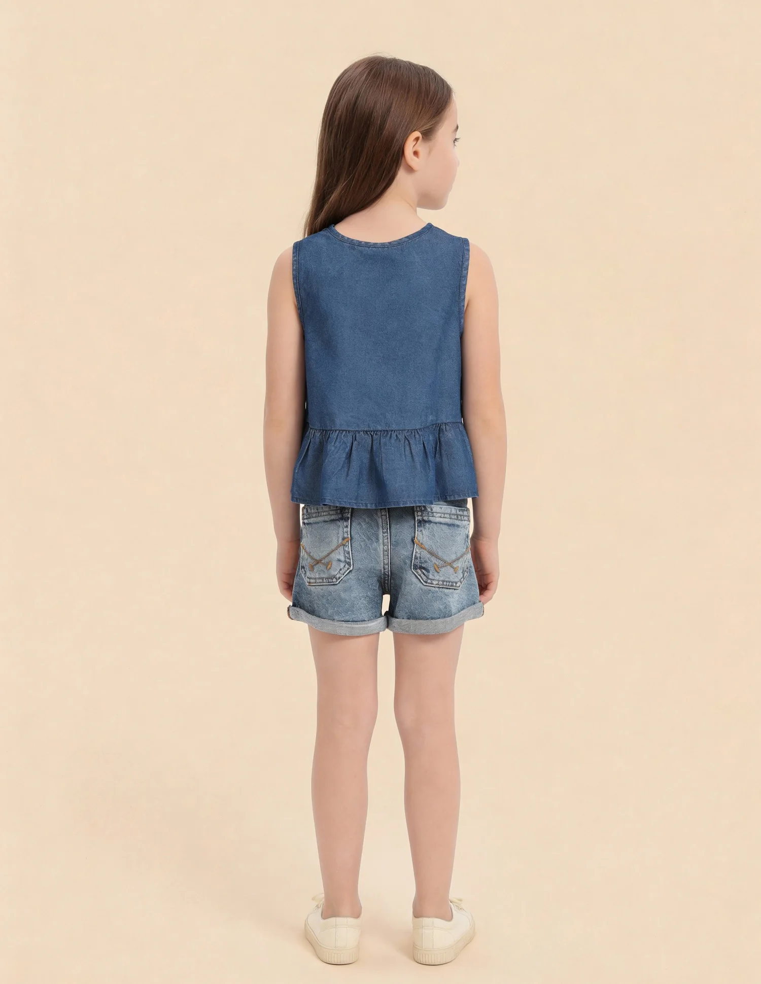 Girls Mid Rise Whiskered Denim Shorts - Image 4