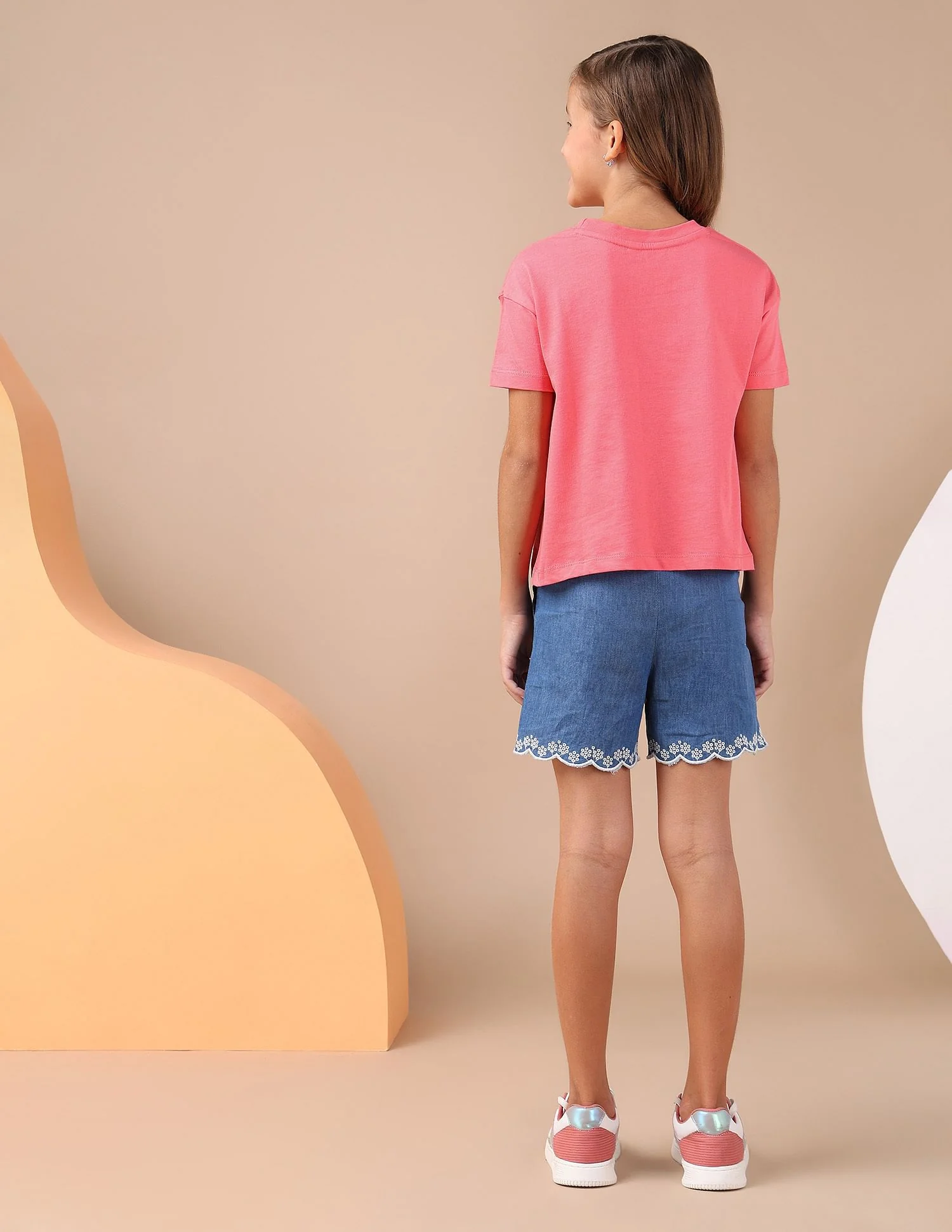 Girls Puff Print Regular Fit T-Shirt - Image 4