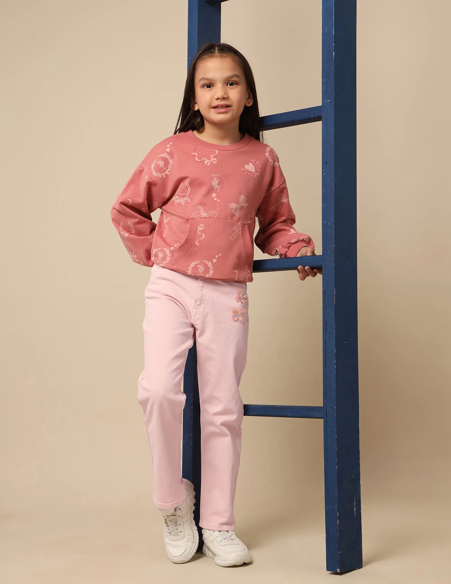 Girls Regular Fit Mid Rise Jeans