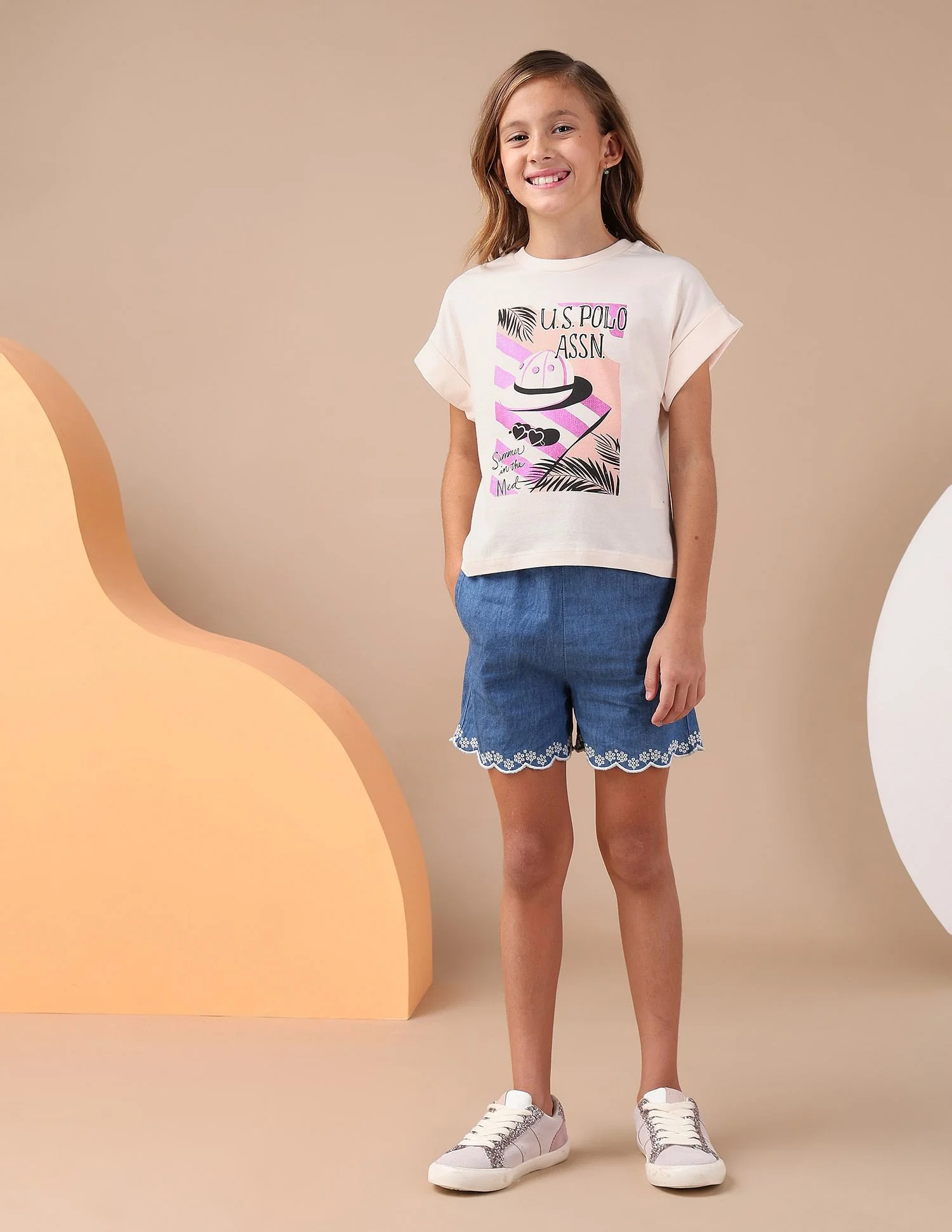 Girls Resort Graphic Cotton T-Shirt - Image 3