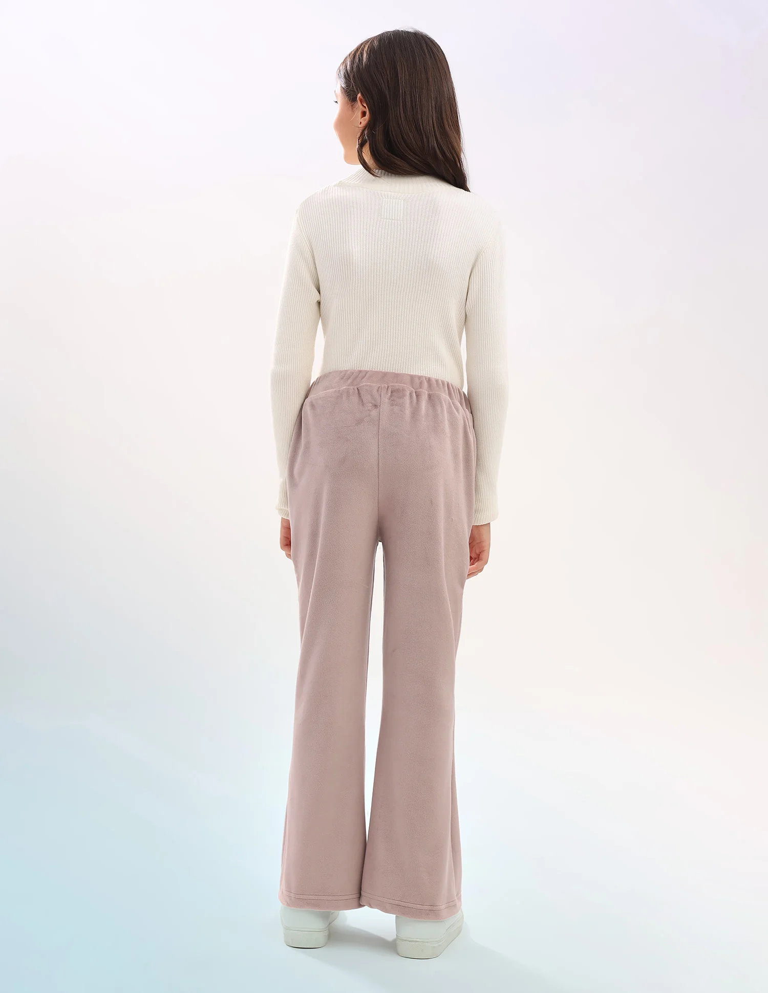 Girls Solid Regular Fit Flared Track Pants - Image 5
