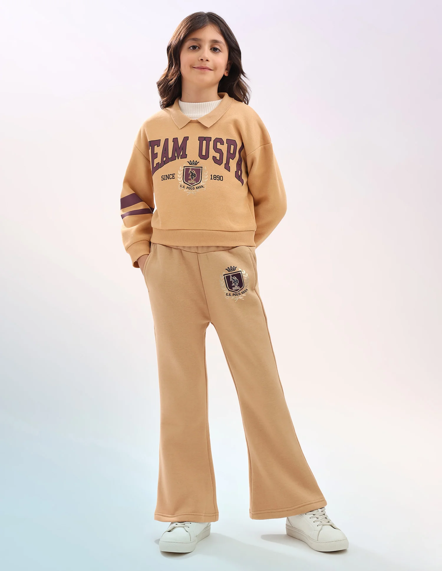 Girls Solid Regular Fit Flared Track Pants - Image 3