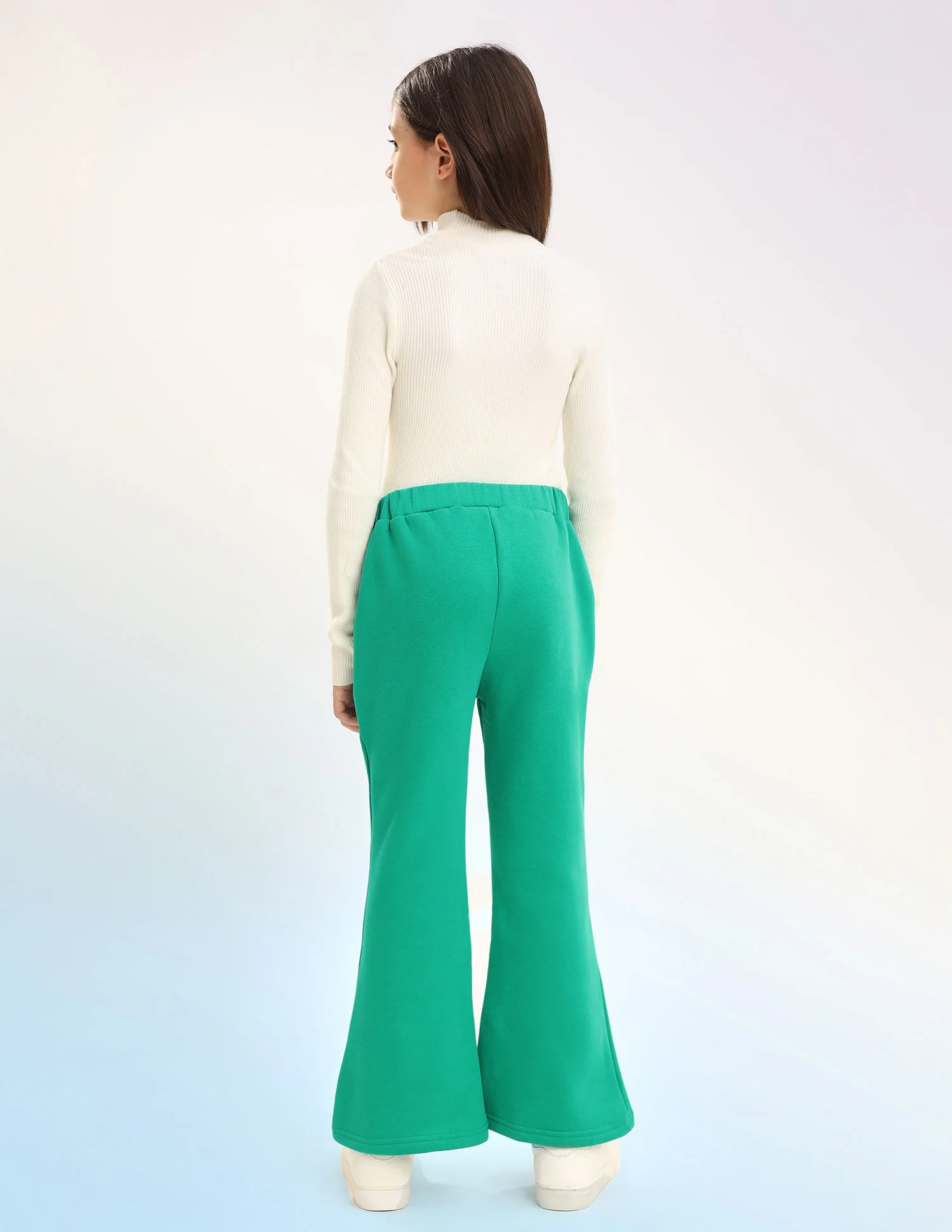 Girls Solid Regular Fit Flared Track Pants - Image 5
